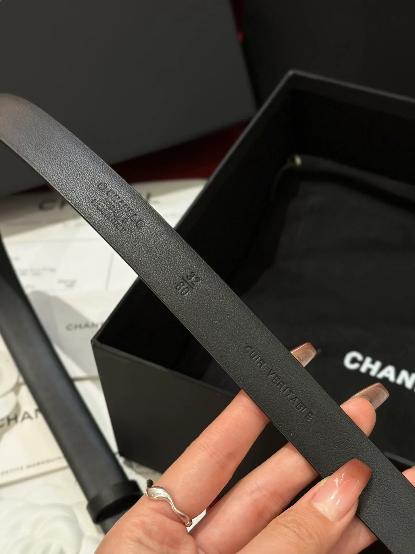 💰480💰Full package💰 💍Purchase level CHANEL⚡️🌹Latest fashion styles for women‼ ️‼ ️ The tail has a double C classic logo, top quality, genuine molded high-end custom leather hardware, custom pure steel hardware buckles, the belt adopts an elastic waist design to achieve a slimming effect, genuine positioning logo printing, comparable to the genuine product ⚡️🌹 Width 2.0cm