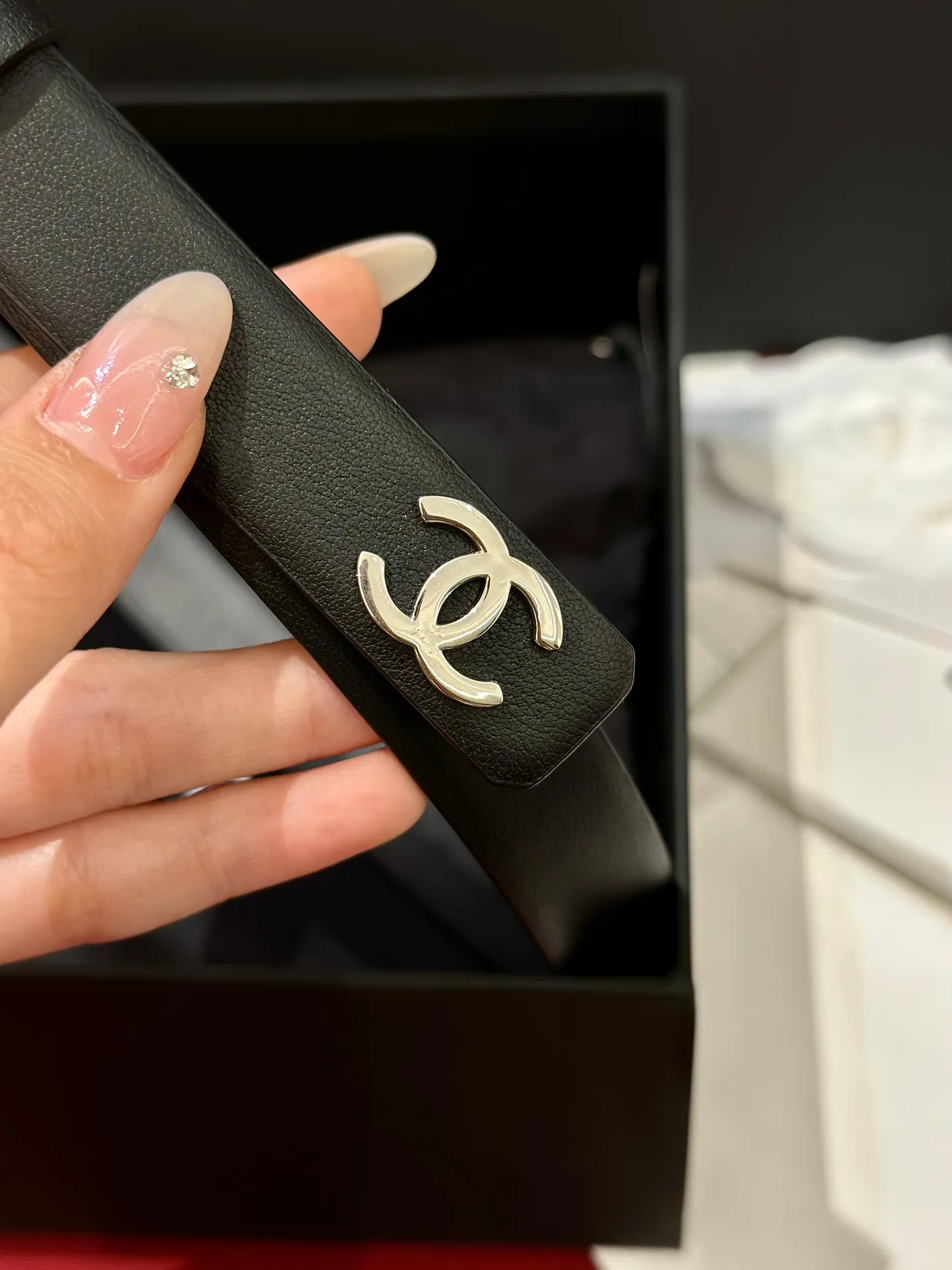 💰480💰Full package💰 💍Purchase level CHANEL⚡️🌹Latest fashion styles for women‼ ️‼ ️ The tail has a double C classic logo, top quality, genuine molded high-end custom leather hardware, custom pure steel hardware buckles, the belt adopts an elastic waist design to achieve a slimming effect, genuine positioning logo printing, comparable to the genuine product ⚡️🌹 Width 2.0cm