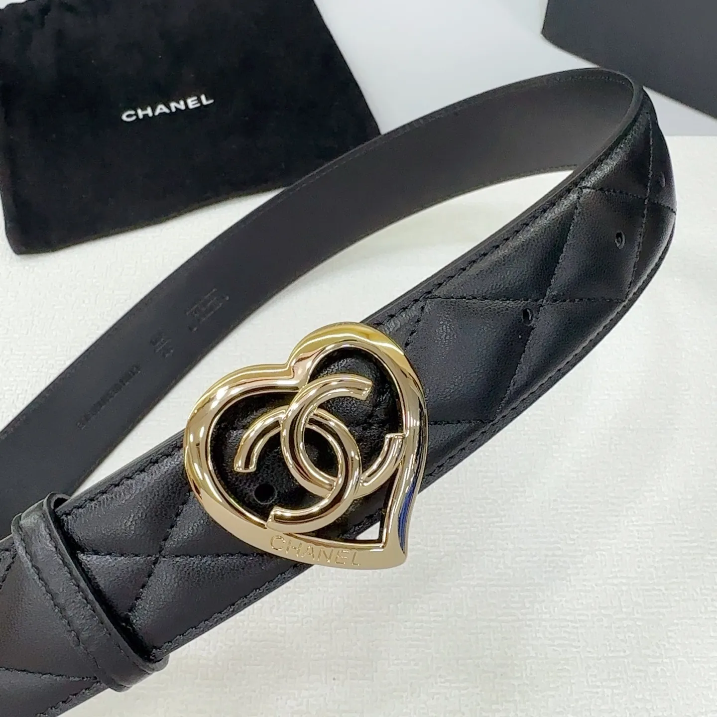 💰520💰Full package💰 💍Purchasing-grade Chanel belt⚡️🌹4.0cm double-sided first-layer sheepskin⚡️🌹Length.75.80.85.90.95.100.105 Euro⚡️🌹Customized original mold with copper hardware buckle