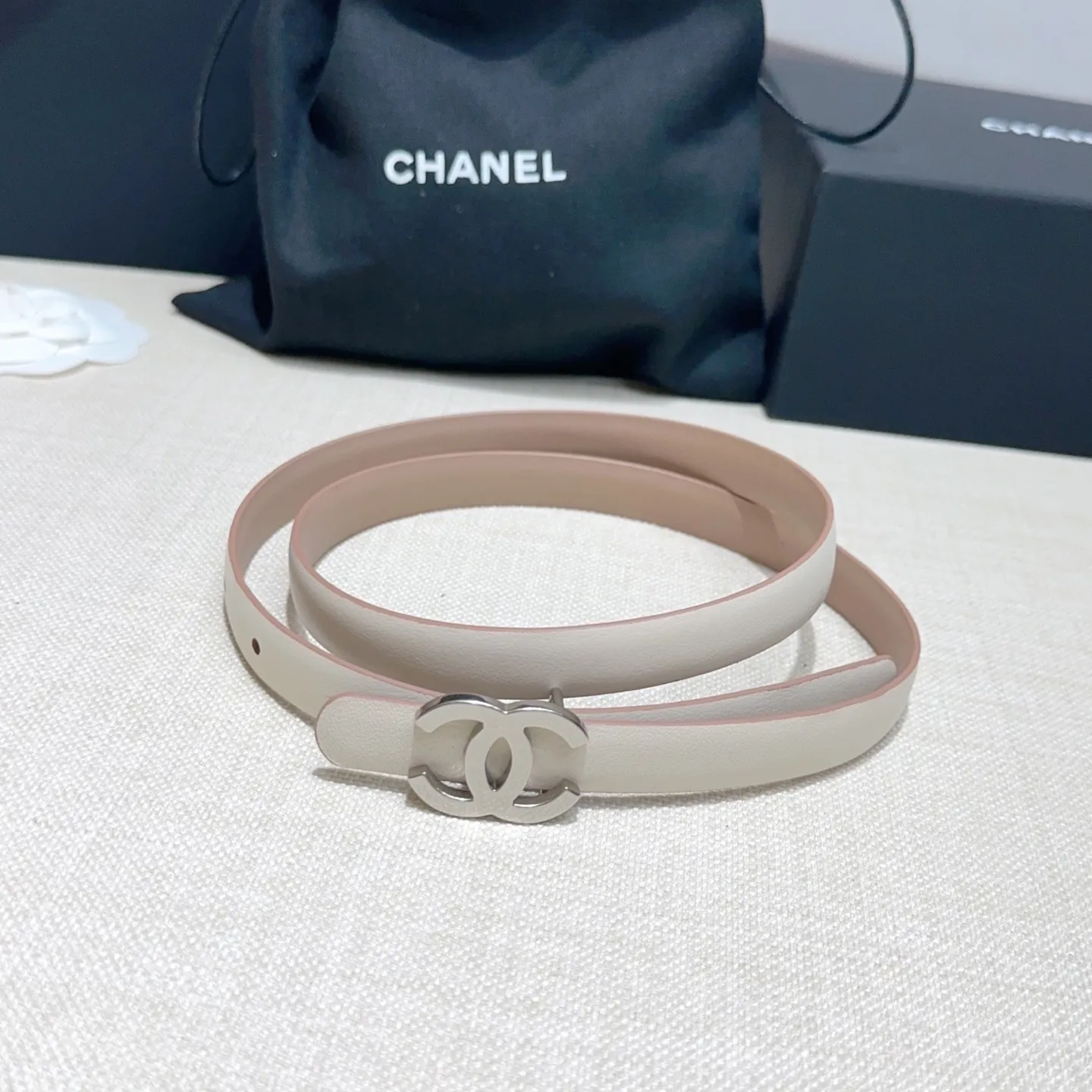 💰440💰Full package💰 💍Purchase-grade Chanel belt⚡️🌹Width 1.5cm, double-sided first-layer imported cowhide⚡️🌹Length: 75-100 Euro, copper five-button original mold opening and customization