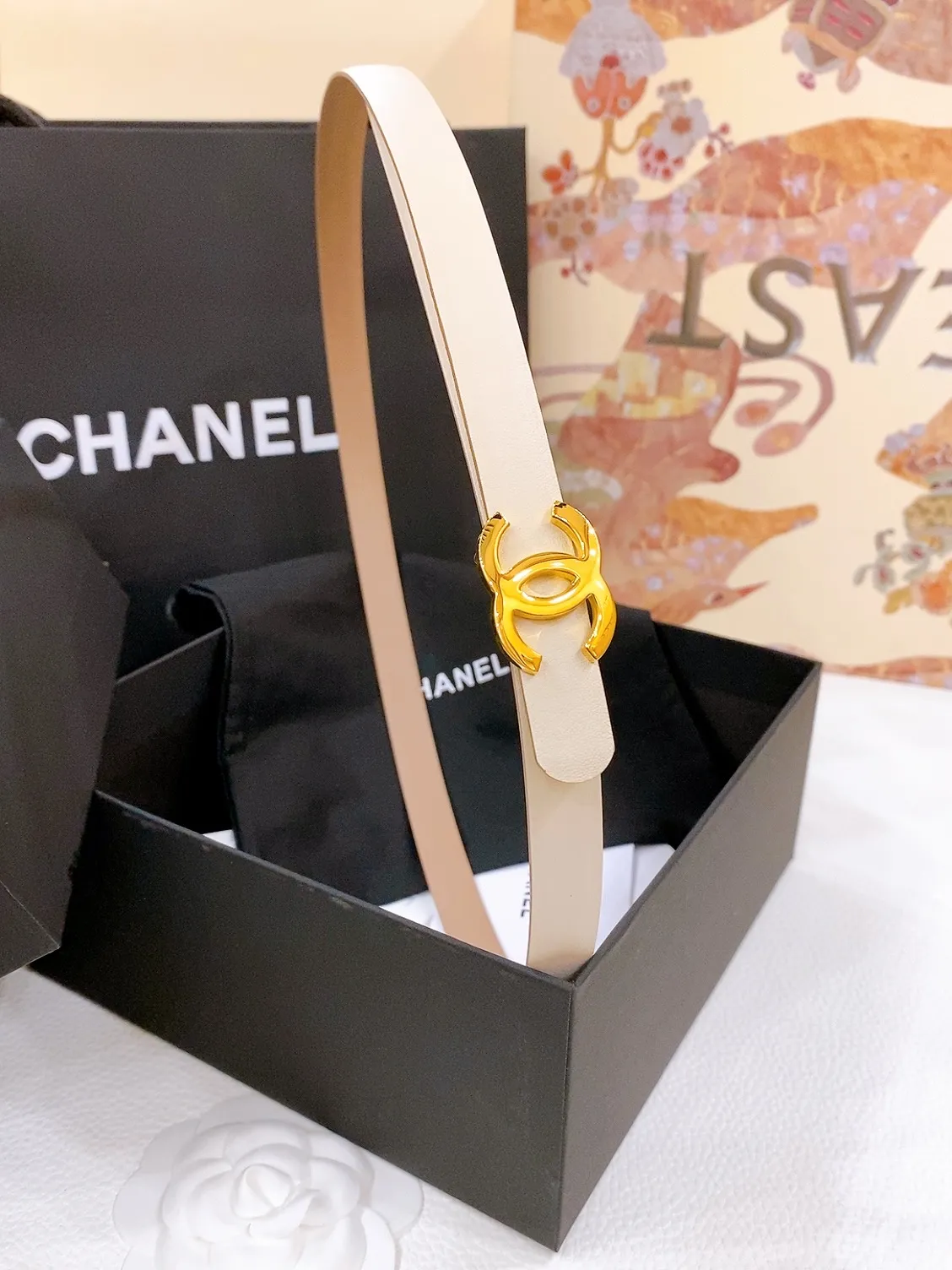 💰440💰Full package💰 💍Purchase level Chanel⚡️🌹Classic double C belt Classic double C belt, braided hardware and calfskin belt body⚡️🌹Perfect texture, simply the finishing touch in spring, belt diameter and width 1.5cm⚡️🌹
