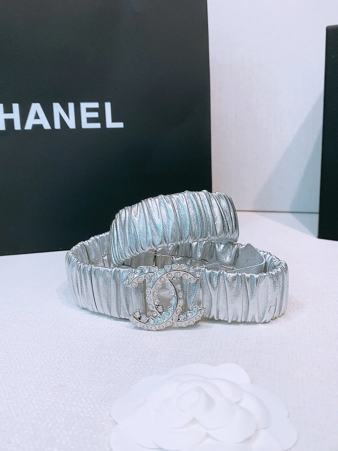 💰460💰Full package💰 💍Purchase level Chanel ⚡️🌹chanel 25c cc rhinestones Brass logo buckle Calfskin Silver metal and gold metal 3.0cm boutique Full of elasticity Versatile Elegant Size including buckle S=65cm total length (available 75, 80, 85) M=70cm L =75cm XL=80cm, one size can be used in 3 to 4 sizes!