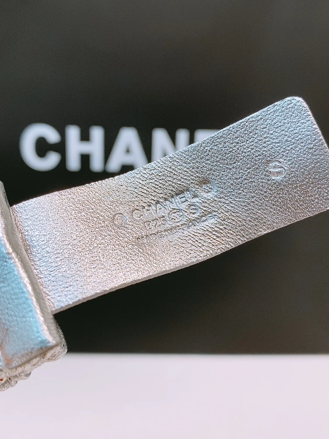 💰460💰Full package💰 💍Purchase level Chanel ⚡️🌹chanel 25c cc rhinestones Brass logo buckle Calfskin Silver metal and gold metal 3.0cm boutique Full of elasticity Versatile Elegant Size including buckle S=65cm total length (available 75, 80, 85) M=70cm L =75cm XL=80cm, one size can be used in 3 to 4 sizes!