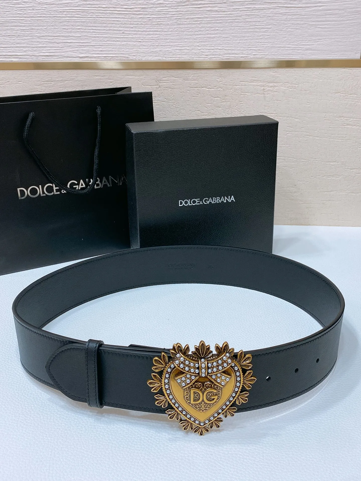 💰560💰Full package💰 💍Purchase grade DG Dolce & Gabbana, DG rhinestone logo love calfskin belt • Point buckle opening and closing below the buckle, imported original patent leather fabric black cowhide with DG simple buckle, fashionable and versatile 5.0cm