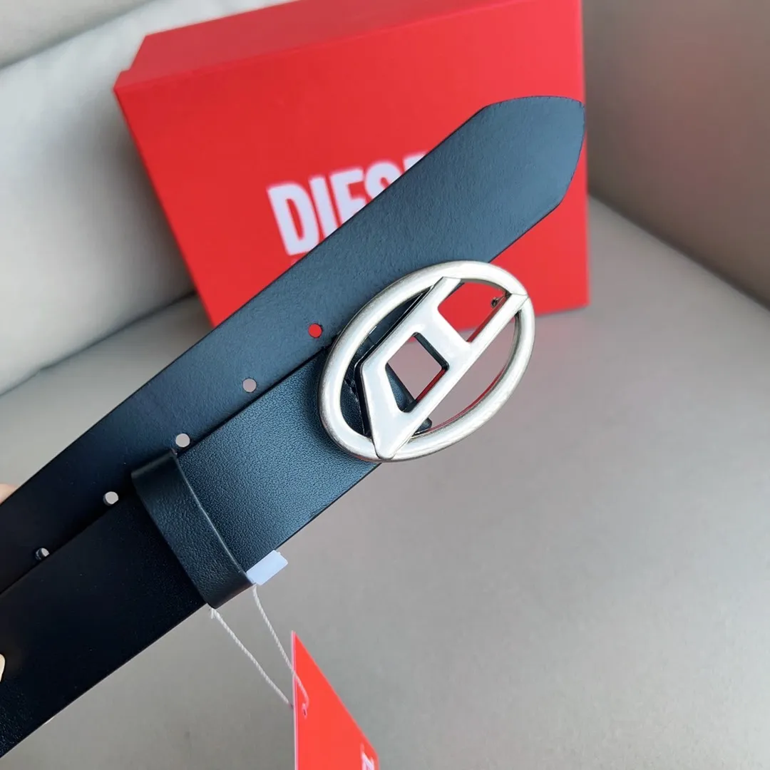 💰480💰Authentic packaging💰 💍Purchasing-grade DIESEL single-layer cowhide retro buckle Unique style design Soft calfskin Recommended by many Internet celebrities Retro style Width 4.0Cm with box
