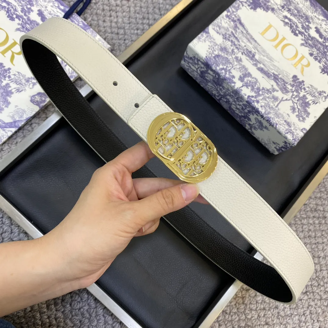 💰460💰Authentic packaging💰 💍Purchase grade Dior DIOR new stainless steel hardware width 3.5CM original imported first-layer cowhide with classic letter cloth. Matched with the original single ruthenium palladium electroplated CD buckle, feel. The oil edges are almost perfect, the original leather is customized