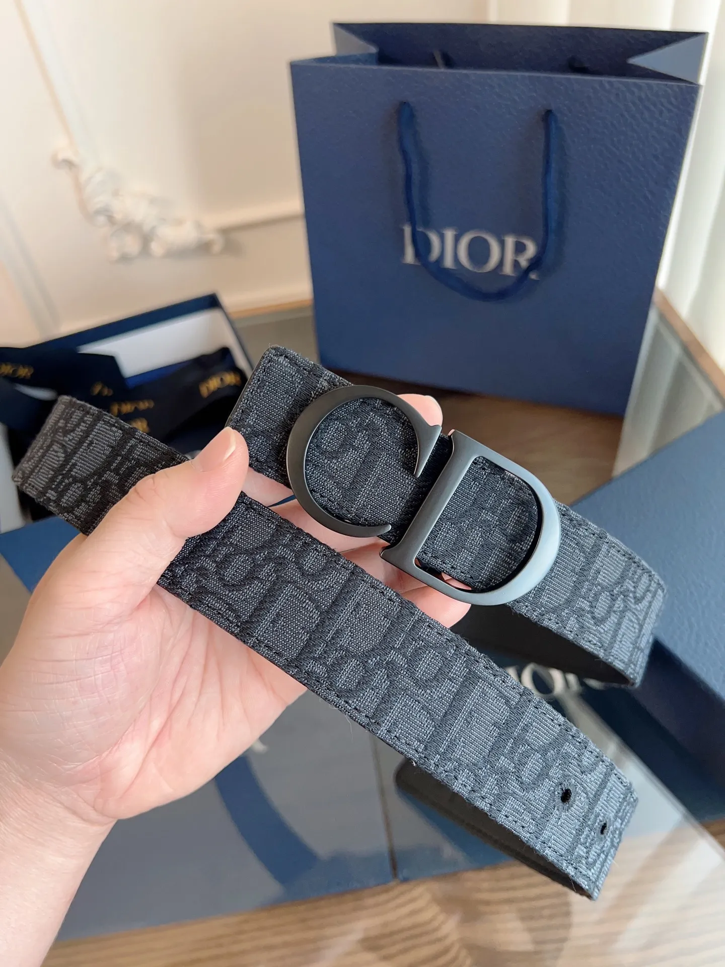 💰480💰Full package💰 💍Purchase-grade "DIOR" Dior/enhanced version🇫🇷French original leather, Oblique black cloth/black cowhide. The quality is beyond doubt. There is no better, only the best. Size 3.5 cm