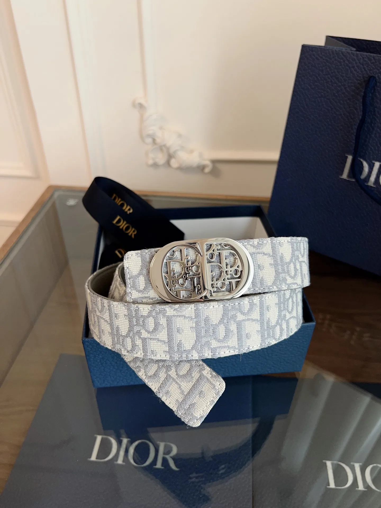 💰480💰Full package💰 💍Purchasing agent level "DIOR" Dior/enhanced version🇫🇷French original leather, Oblique gray cloth/black cowhide. There is no doubt about the quality. There is no better, only the best. Size 3.5 cm