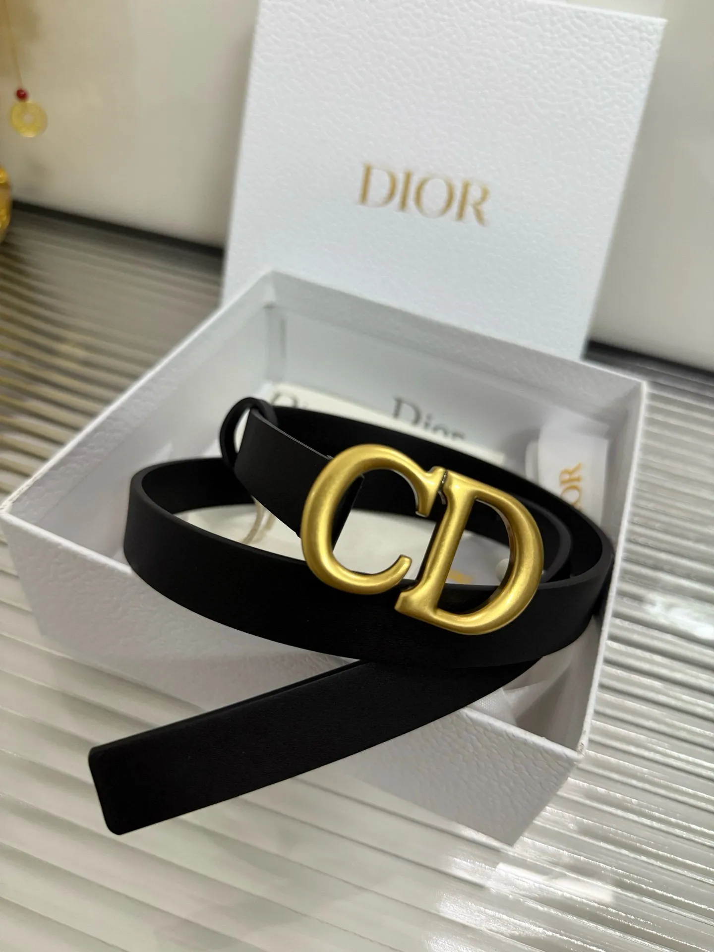 ✅Width: 𝟮.𝟬𝗰𝗺 ❑ Christian Dior Little Sweet Potato Classic Special Supply Channel ✅Italy 🇮🇹𝐒𝐢𝐫𝐩 Original imported calfskin + high-quality pure copper hardware buckle! P420
