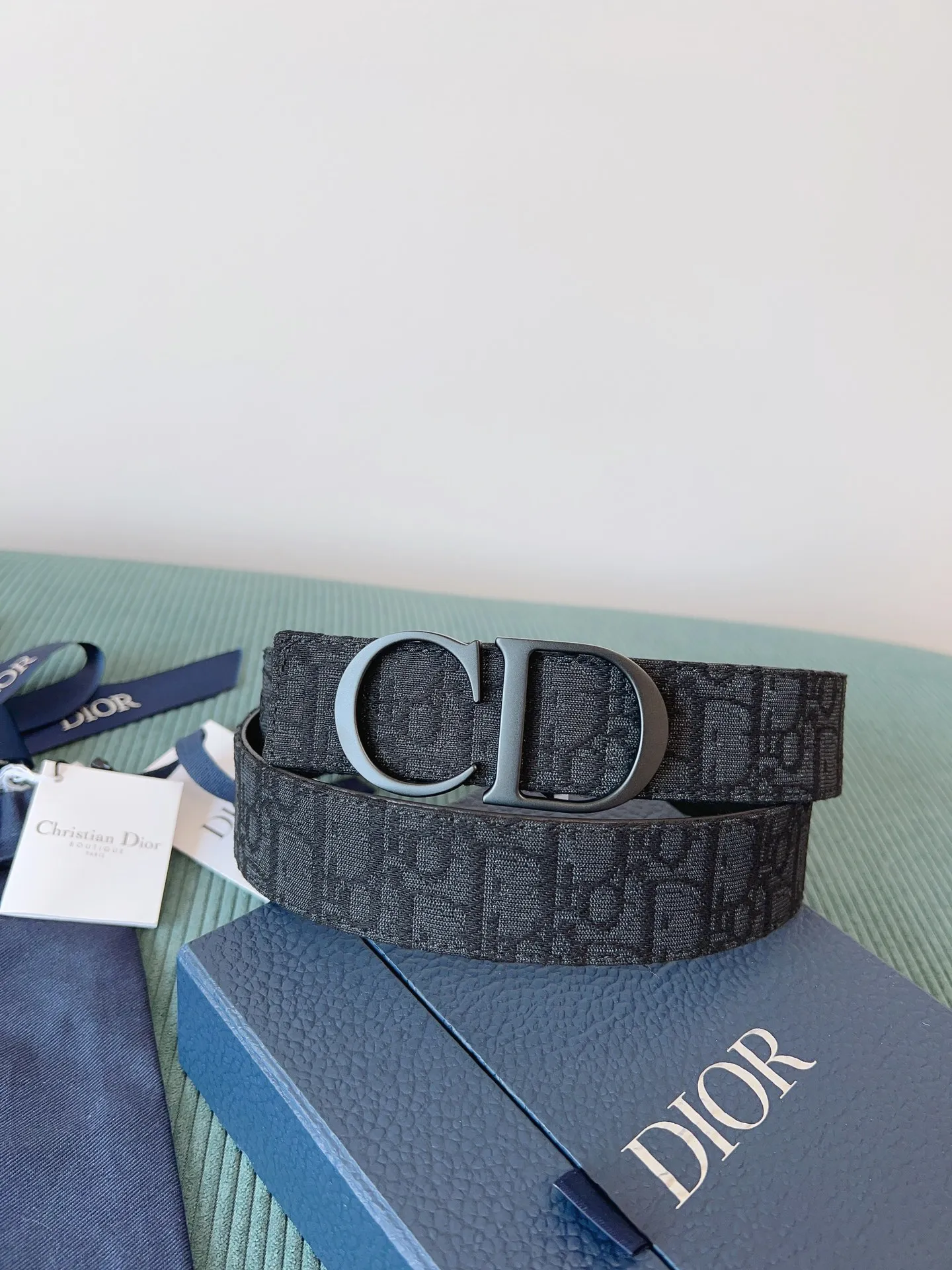 💰480💰Full package💰 💍Purchase level "DIOR" Dior⚡️🌹French original leather double-sided imported first-layer cowhide⚡️🌹The quality is unquestionable. It feels soft and delicate. There is no better, only the best⚡️🌹Size 3.5 cm