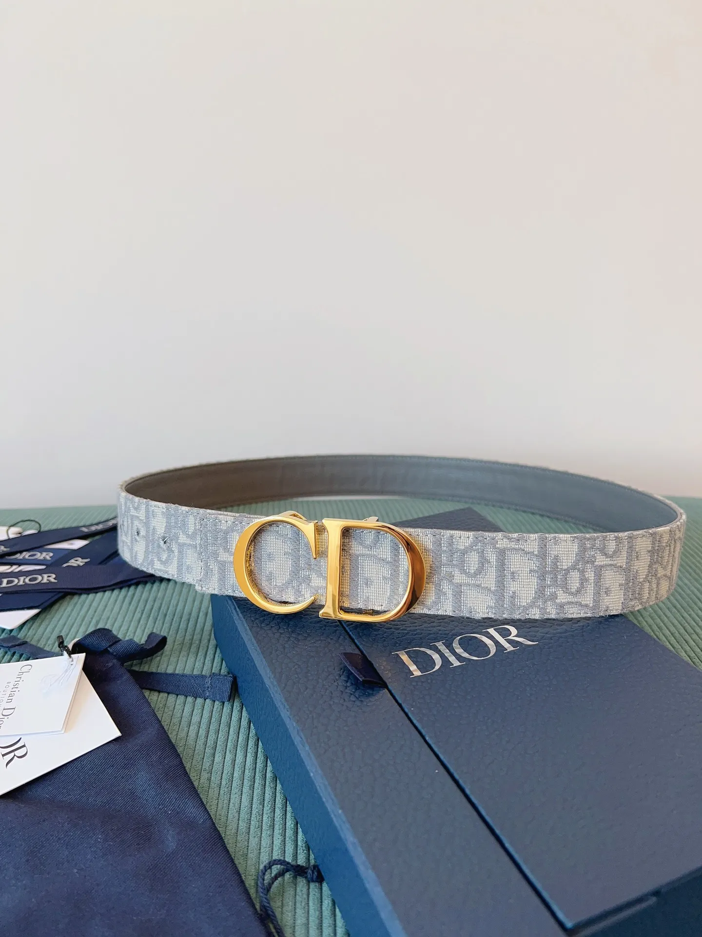 💰480💰Full package💰 💍Purchase level "DIOR" Dior⚡️🌹French original leather double-sided imported first-layer cowhide⚡️🌹The quality is unquestionable. It feels soft and delicate. There is no better, only the best⚡️🌹Size 3.5 cm