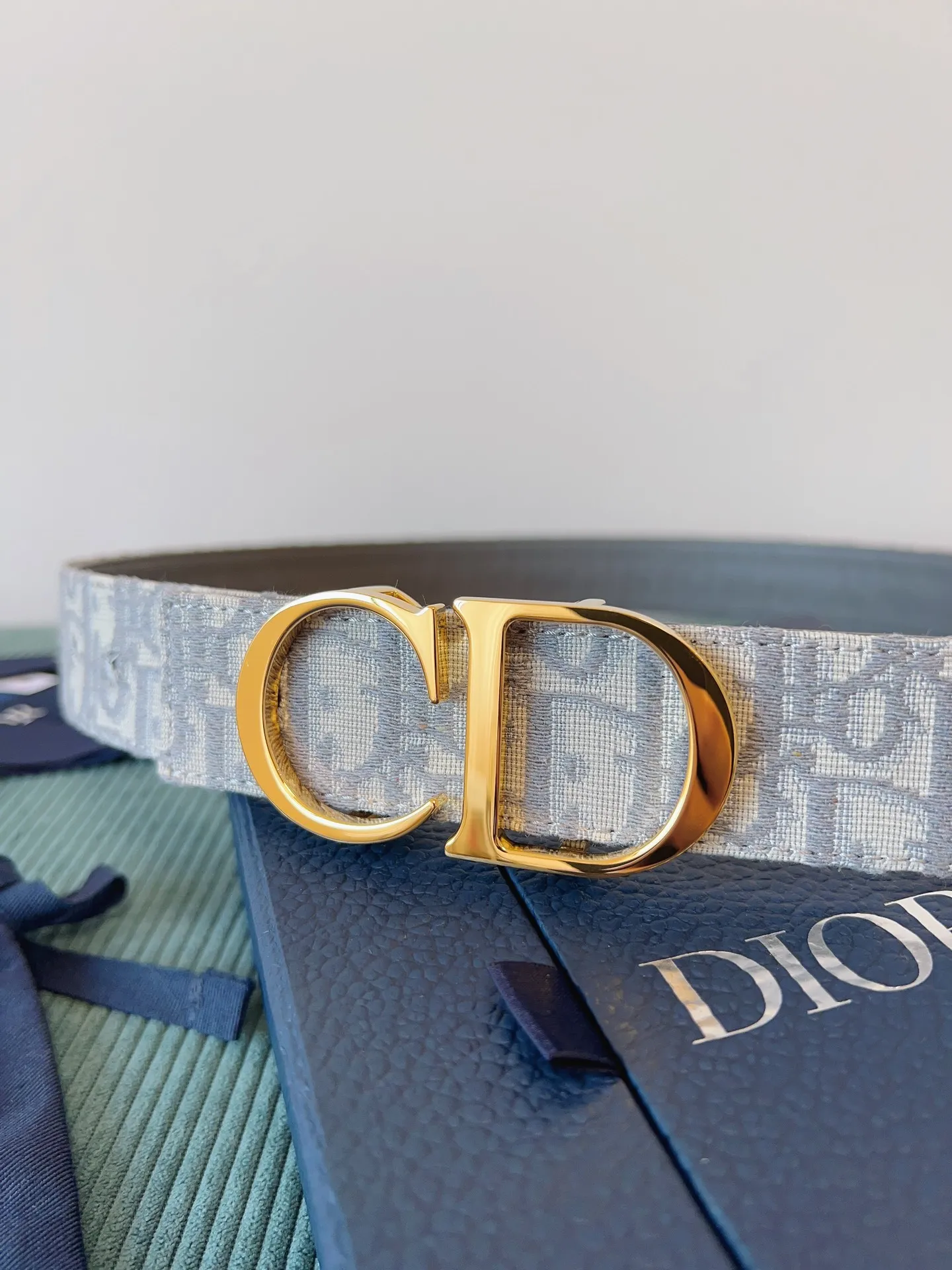 💰480💰Full package💰 💍Purchase level "DIOR" Dior⚡️🌹French original leather double-sided imported first-layer cowhide⚡️🌹The quality is unquestionable. It feels soft and delicate. There is no better, only the best⚡️🌹Size 3.5 cm