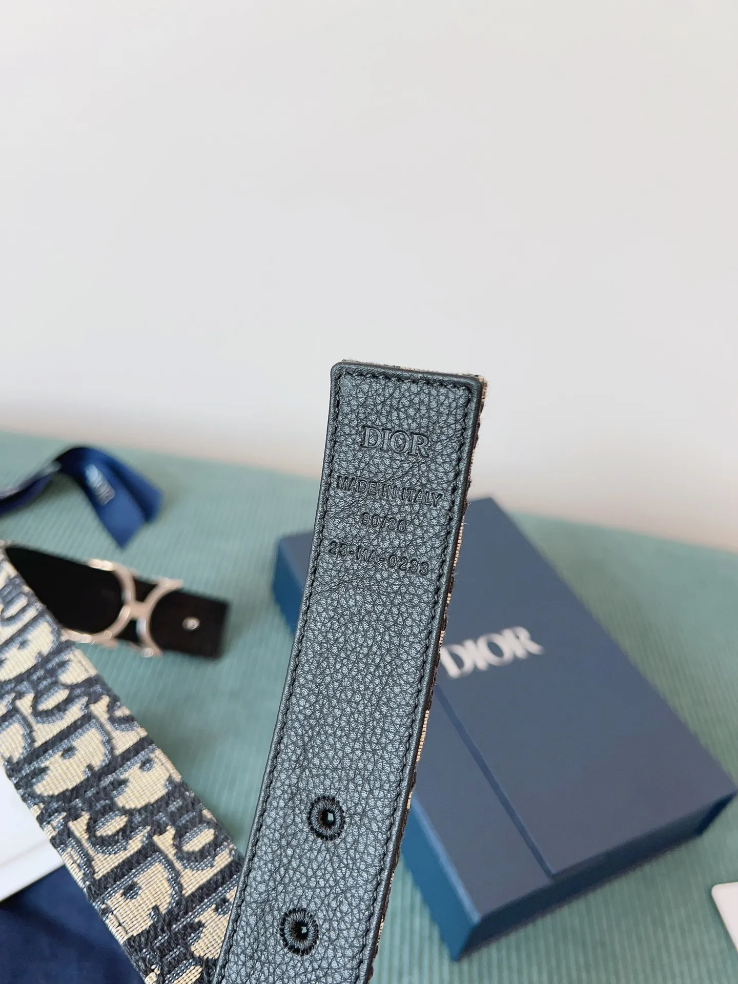 💰480💰Full package💰 💍Purchase level "DIOR" Dior⚡️🌹French original leather double-sided imported first-layer cowhide⚡️🌹The quality is unquestionable. It feels soft and delicate. There is no better, only the best⚡️🌹Size 3.5 cm