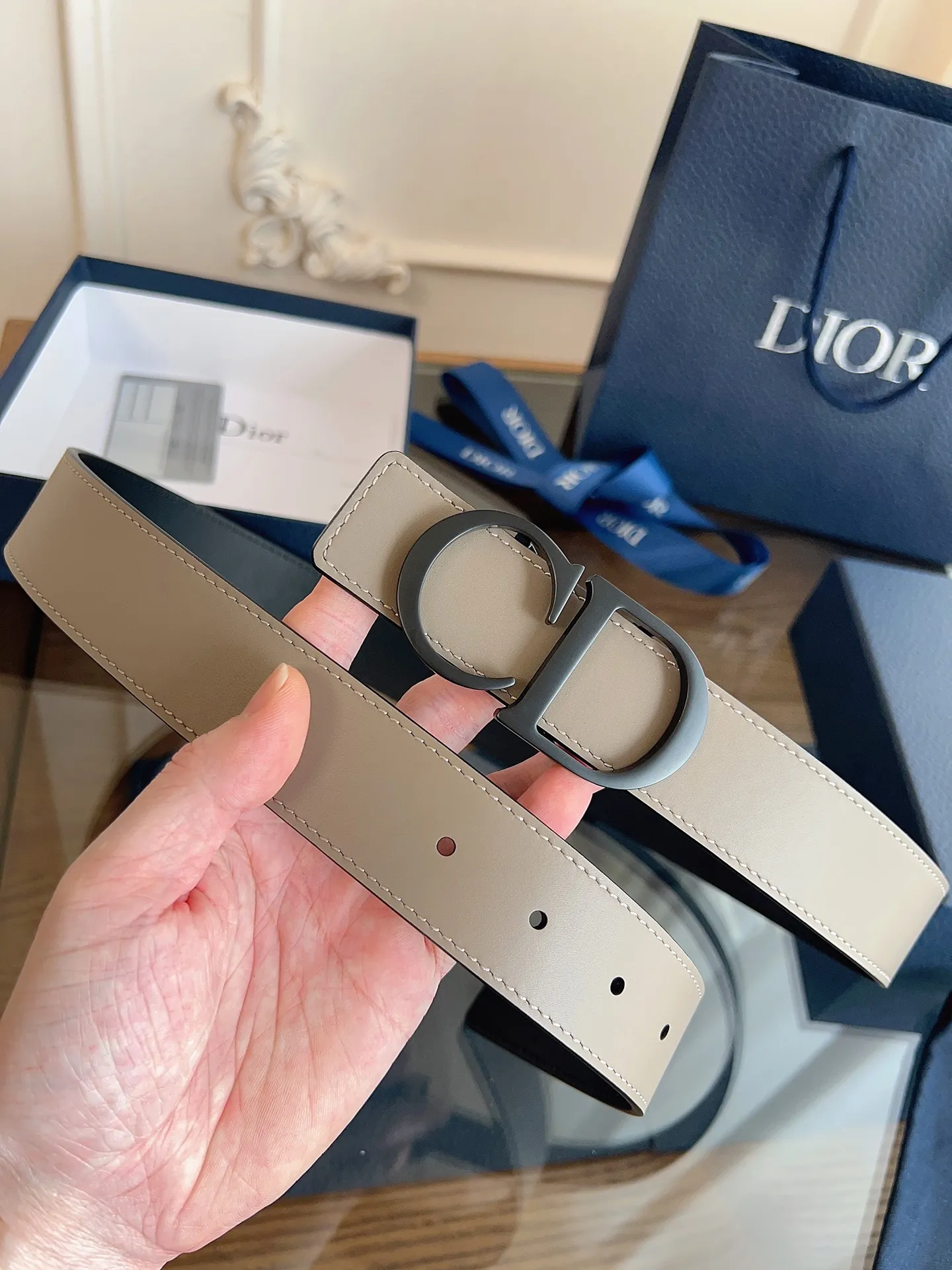 💰460💰Full package💰💍Purchasing-grade DIOR⚡️🌹Enhanced version🇫🇷French original leather, khaki/black full leather. There is no doubt about the quality. There is no better. Only the best⚡️🌹Size 3.5 cm