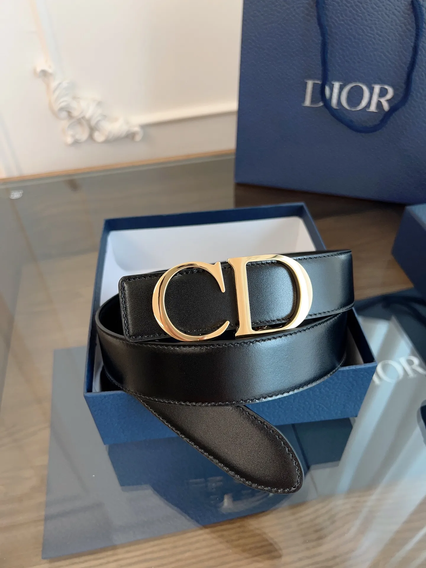 💰480💰Full package💰 💍Purchase-grade "DIOR" Dior/enhanced version🇫🇷French original leather, bright leather/black full leather. The quality is beyond doubt. There is no better, only the best. Size 3.5 cm