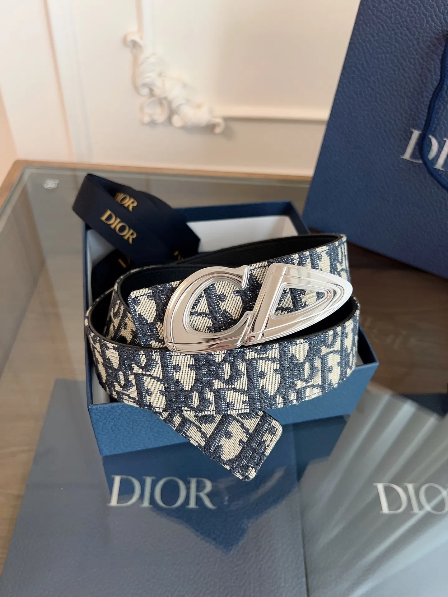 💰480💰Full package💰 💍Purchase-grade "DIOR" Dior/enhanced version🇫🇷French original leather, Oblique blue cloth/black cowhide. The quality is beyond doubt. There is no better, only the best. Size 3.5 cm