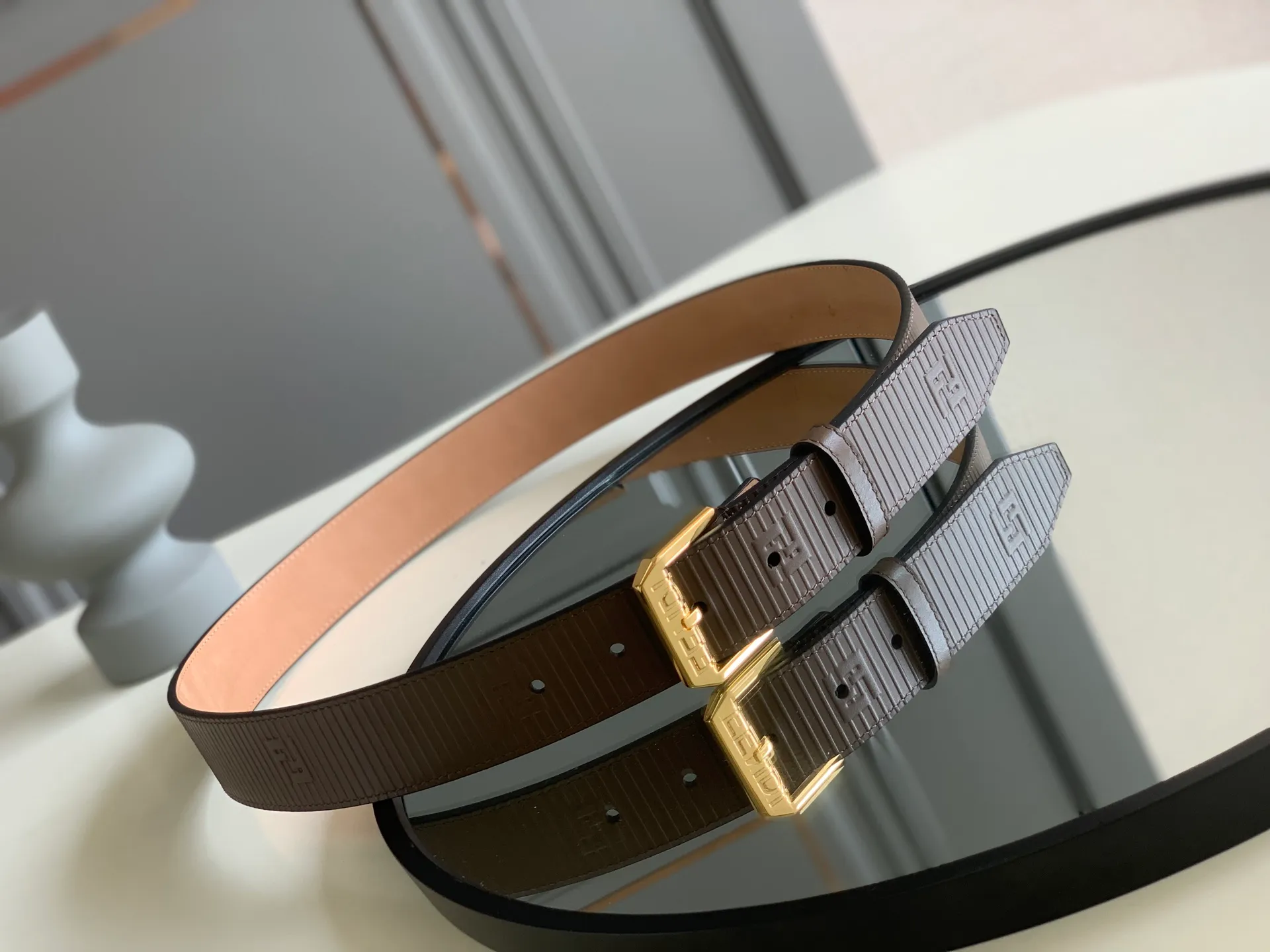 💰520💰Full package💰 💍Purchasing-grade FENDI belt, embossed calfskin imported from Italy, 3.5cm original tree paste leather bottom mark, BAGUETTE series palladium-plated belt buckle with chain buckle💓💓💓