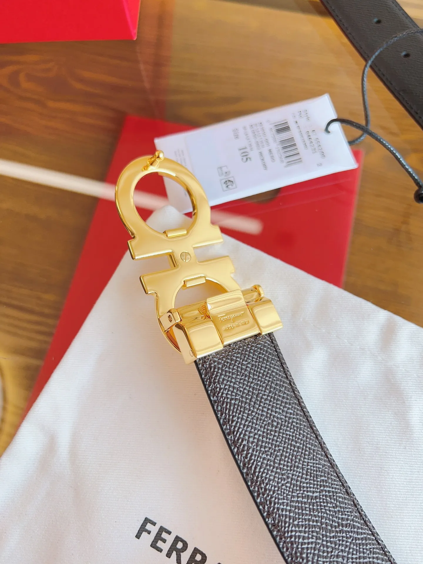 💰440💰Full package💰 💍Purchasing-grade Ferragamo 3.5cm original leather. Precision brass hardware, genuine factory IP plating! Original match,