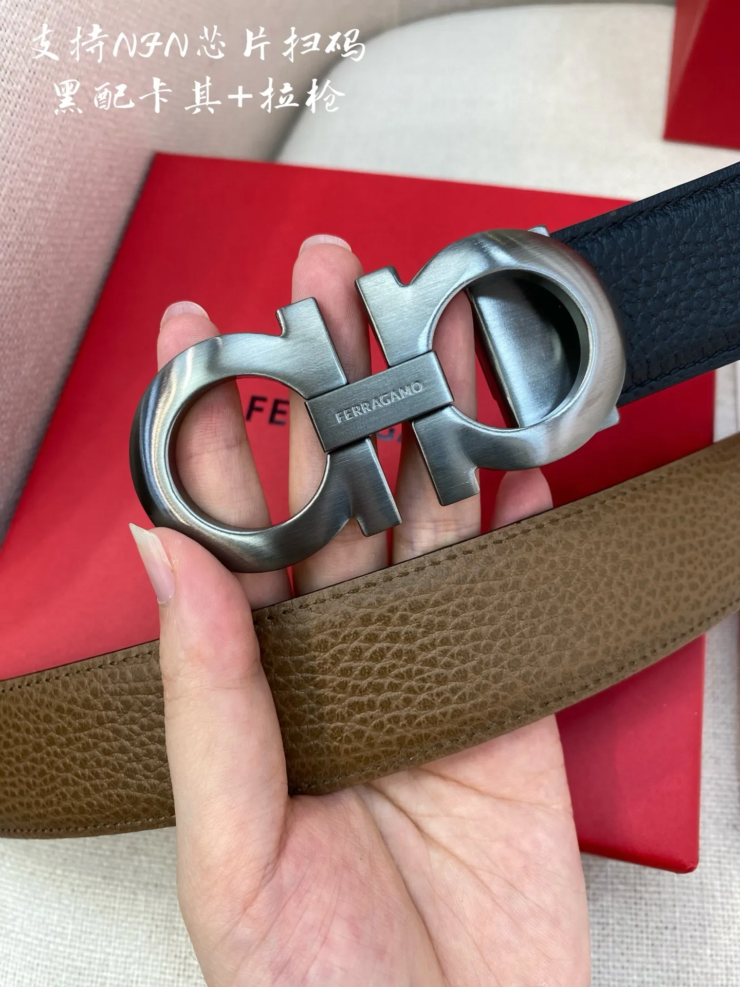 💰440💰Full package💰 💍Purchasing agent Ferragamo⚡️🌹3.5cm high-end customized men's belt Double-sided imported cowhide⚡️🌹Choose and match by yourself Genuine materials Very textured Fashionable and classic without losing style⚡️🌹Can be cut by yourself High quality