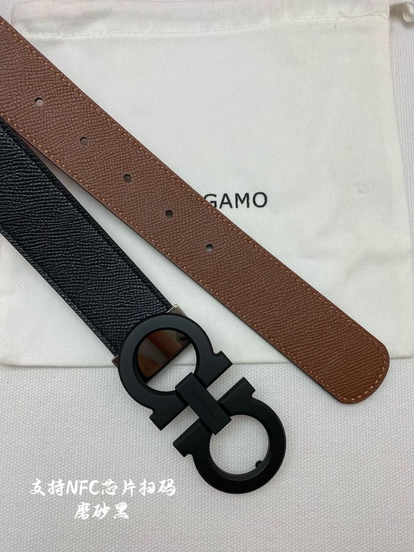 💰440💰Full package💰 💍Purchasing agent Ferragamo⚡️🌹3.5cm high-end customized men's belt Double-sided imported cowhide⚡️🌹Choose and match by yourself Genuine materials Very textured Fashionable and classic without losing style You can cut it by yourself!