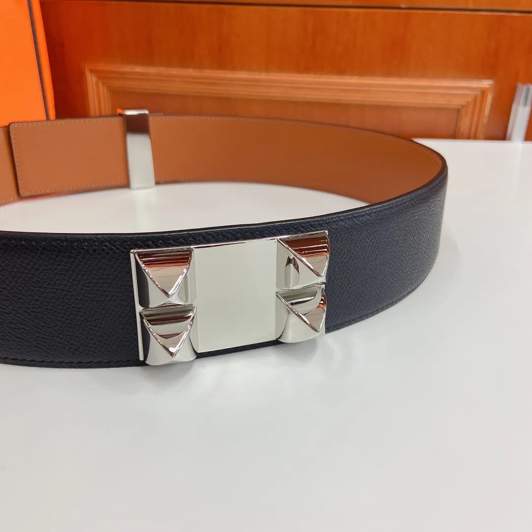💰680💰Full package💰 💍Purchasing-grade Hermes HERMES 45mm belt and girdle, fine hardware, with plain calfskin, 5-hole adjustment. Sizes 75€ to 100€