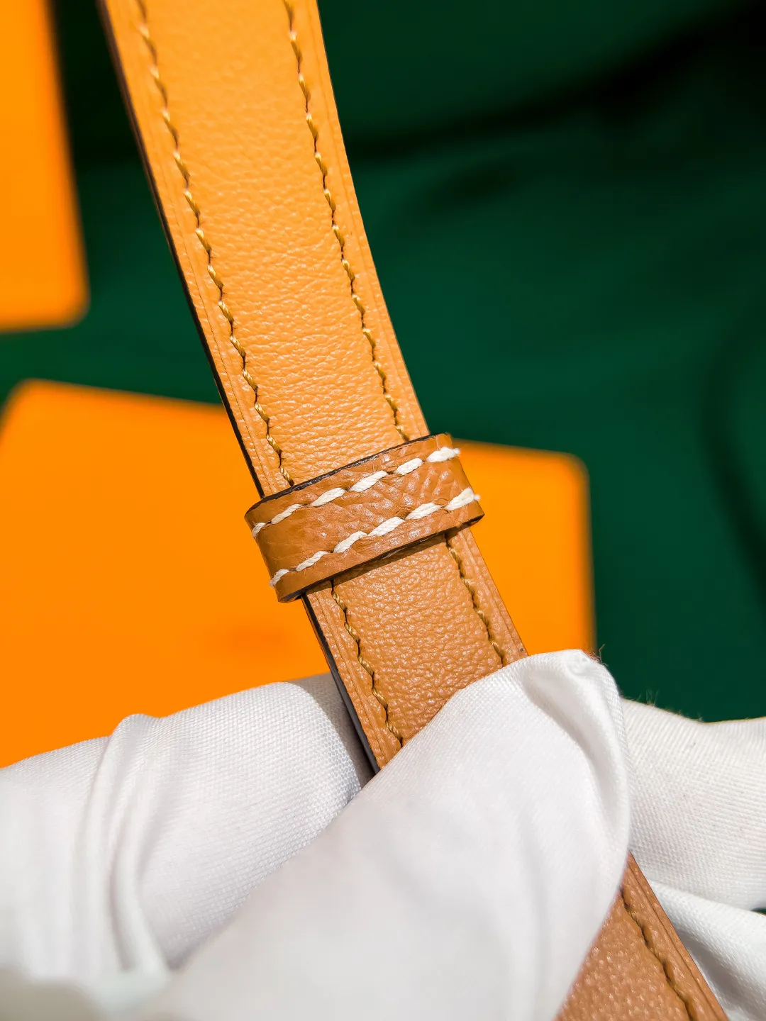 💰498💰Full package💰 💍Purchase level Hermès ⚡️🌹Kelly classic women's belt Width 1.8cm Classic elastic belt (one size fits all) Top layer EP palm print calfskin with golden brown calfskin bottom, semi-hand-sewn. Stainless steel buckle (gold silver)
