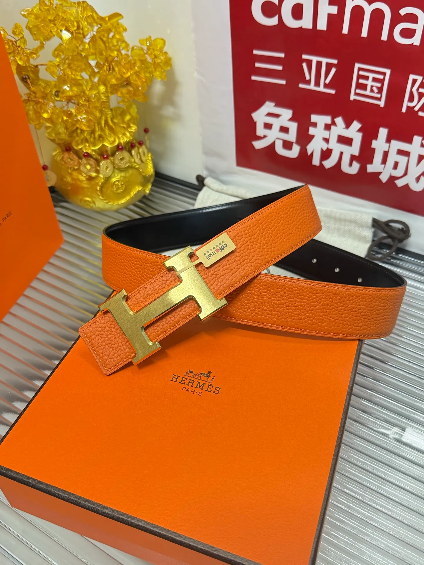 ✅Width: 𝟯.𝟴𝗰𝗺 ❑ Hermès « Comes with a full set of 🛍 original packaging at the counter » Original imported 𝐓𝐎𝐆𝐎 calfskin + fine pure steel ❑ Purchasing genuine goods · Fine and perfect wiring, exquisite and neat details ❗️Original high quality P480