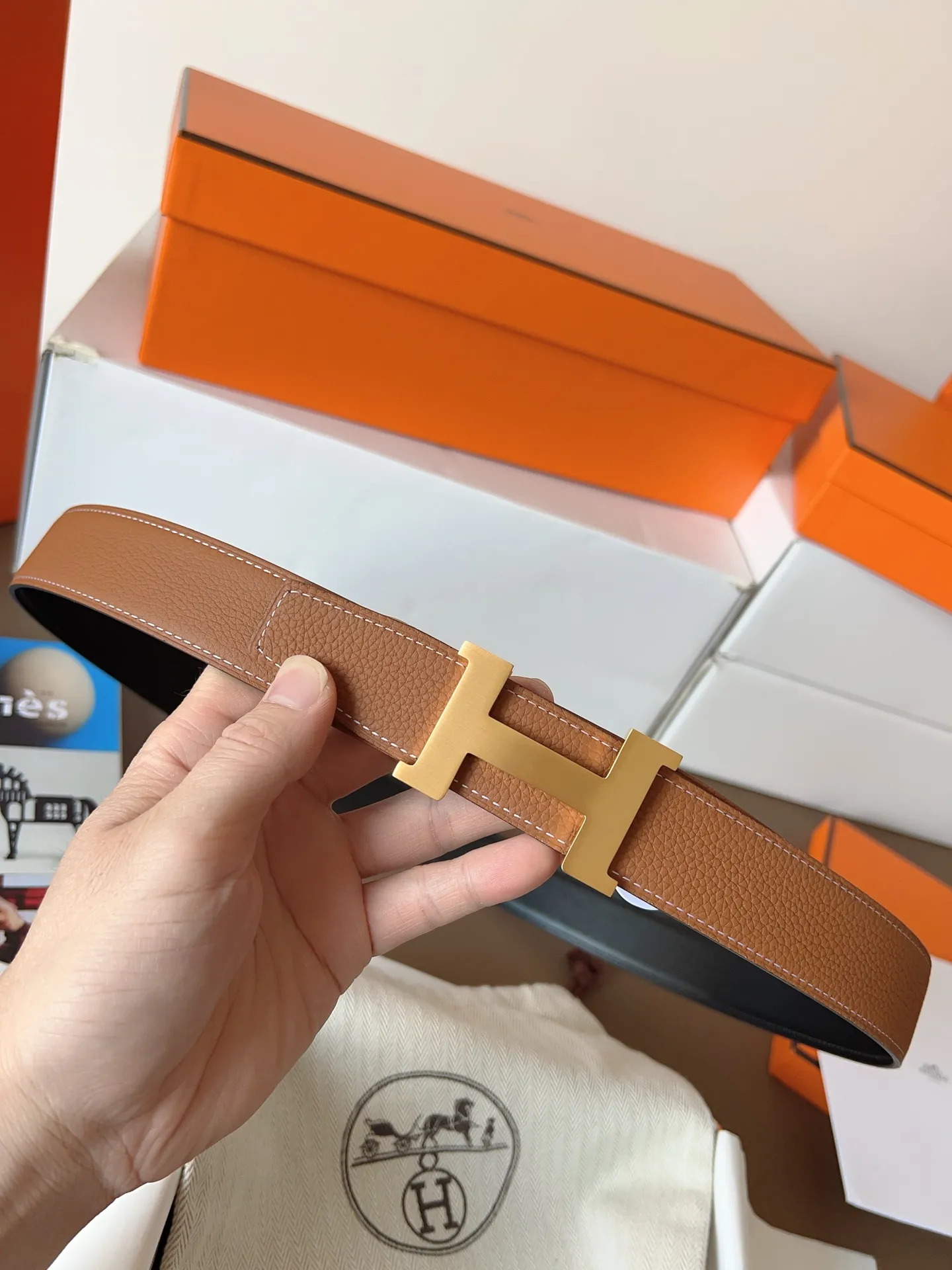 💰480💰Full set of packaging💰💍Purchase level Hermes "HERMES" new craftsmanship, original wiring 3.2cm, colors are black, earthy yellow, tin gray, coffee color, Prussian basket double-sided belt🇫🇷French original togo leather/A-grade steel buckle The quality is beyond doubt, there is no better, only the best,