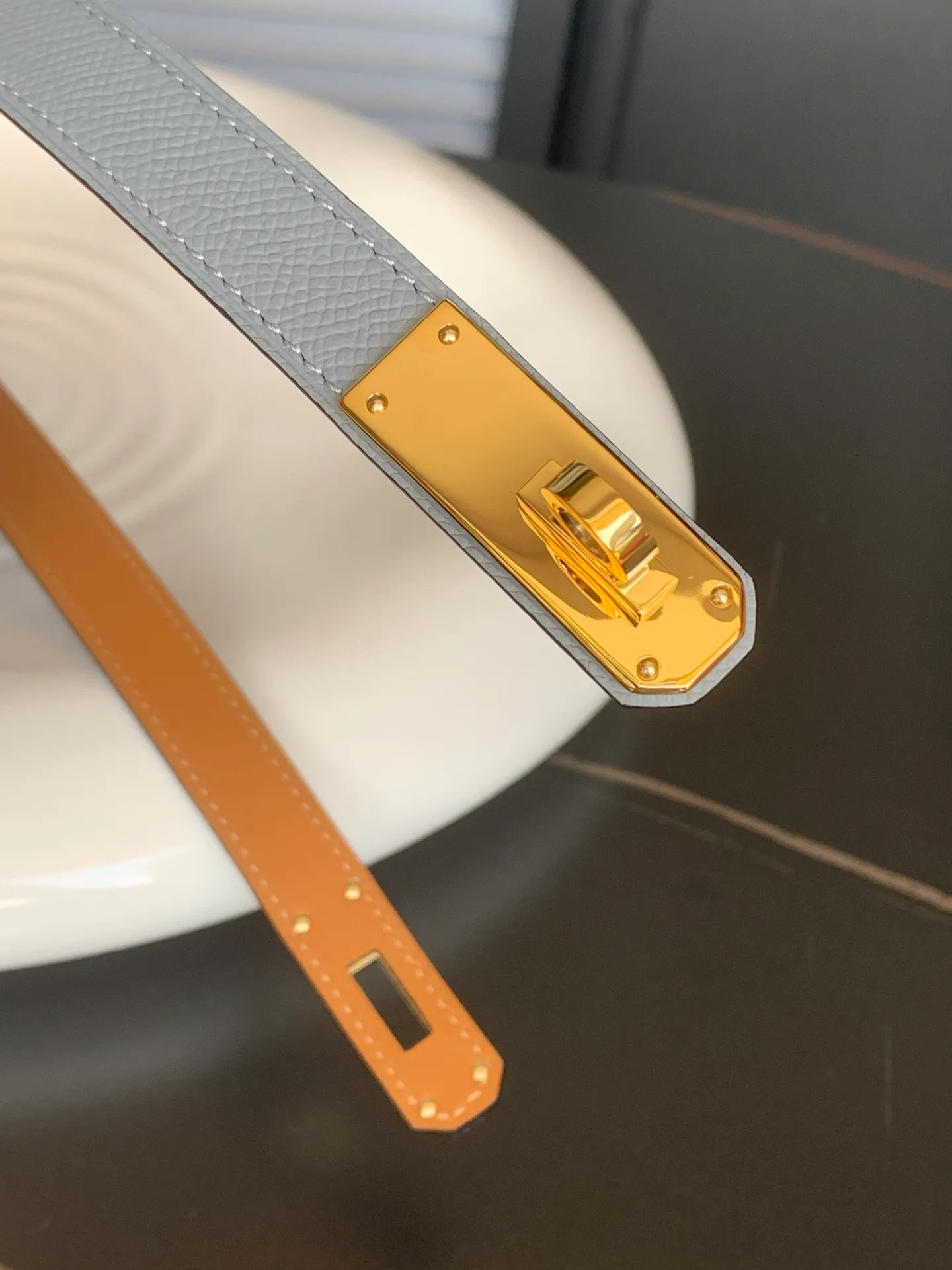 💰498💰Full package💰 💍Purchasing-grade Hermes⚡️🌹Kelly EPSOM imported calfskin⚡️🌹Width 1.8Cm! Discount gold, silver and rose gold in 3⃣️ colors! Adjustable length, one size fits all! summer boutique