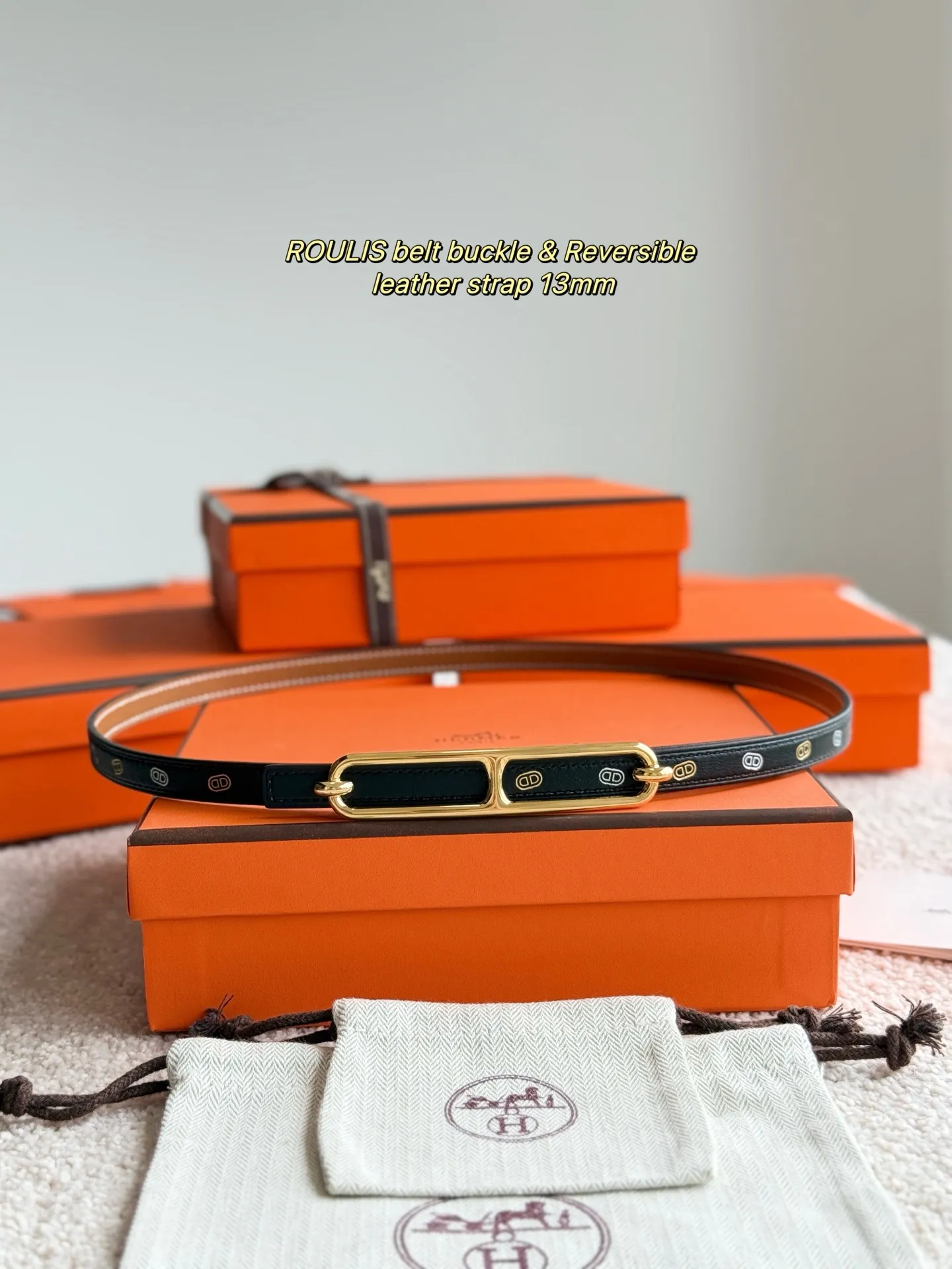 💰480💰Full set of packaging💰 💍Purchase level Hermès ❤️New style❤️ GAMMA boutique hardware with imported Epsom leather Width 13MM Hermes women's belt is highly praised for its exquisite craftsmanship, high-quality materials and classic design. It is the top choice for women's belts. It is simple and elegant. The product has a delicate feel. It is not only a practical accessory, but also adds highlights to the overall look.