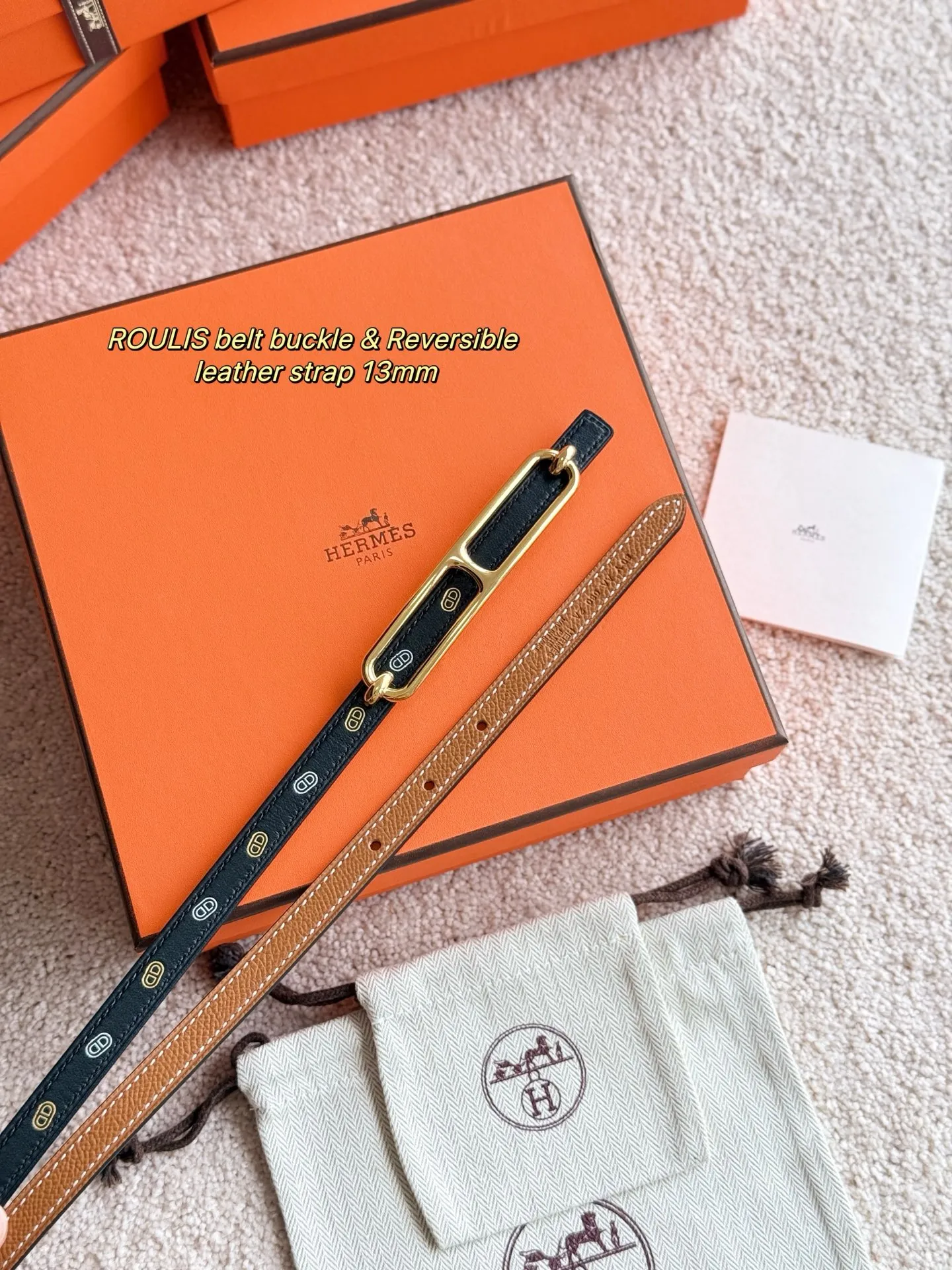 💰480💰Full set of packaging💰 💍Purchase level Hermès ❤️New style❤️ GAMMA boutique hardware with imported Epsom leather Width 13MM Hermes women's belt is highly praised for its exquisite craftsmanship, high-quality materials and classic design. It is the top choice for women's belts. It is simple and elegant. The product has a delicate feel. It is not only a practical accessory, but also adds highlights to the overall look.