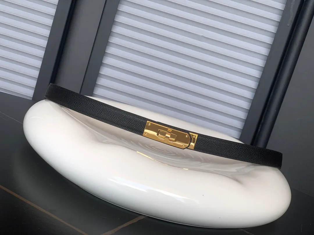 💰498💰Full package💰 💍Purchasing-grade Hermes⚡️🌹Kelly EPSOM imported calfskin⚡️🌹Width 1.8Cm! Discount gold, silver and rose gold in 3⃣️ colors! Adjustable length, one size fits all! summer boutique