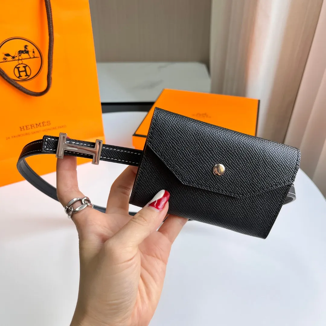 💍Purchasing agent Hermes official website version 1.3cm women's model 316 scalpel steel vacuum gold-plated stainless steel buckle [love] [love] P520💰 Buyer's experience: Kelly has always been a favorite element in the fashion circle, loved by all the experts! Hurry up and give your small waist a pair with a small bag, 75 to 100cm euros
