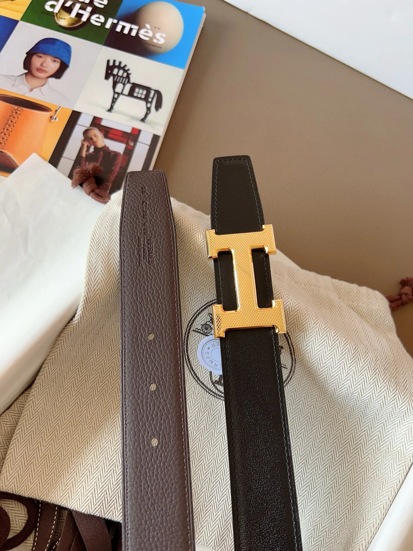 💰480💰Full set of packaging💰💍Purchase level Hermes "HERMES" new craftsmanship, original wiring 3.2cm, colors are black, earthy yellow, tin gray, coffee color, Prussian basket double-sided belt🇫🇷French original togo leather/A-grade steel buckle The quality is beyond doubt, there is no better, only the best,