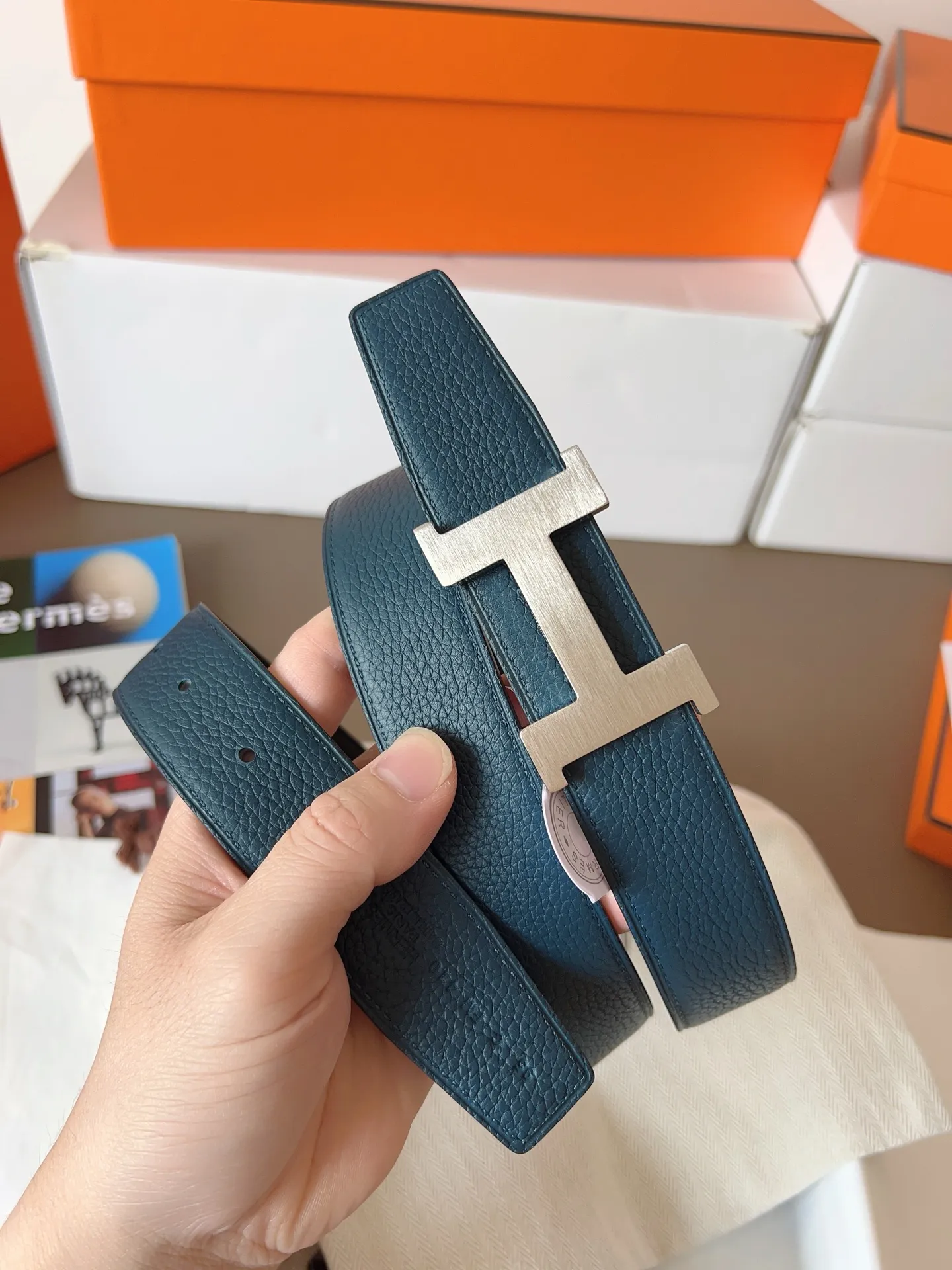 💰480💰Full set of packaging💰💍Purchase level Hermes "HERMES" new craftsmanship, original wiring 3.2cm, colors are black, earthy yellow, tin gray, coffee color, Prussian basket double-sided belt🇫🇷French original togo leather/A-grade steel buckle The quality is beyond doubt, there is no better, only the best,