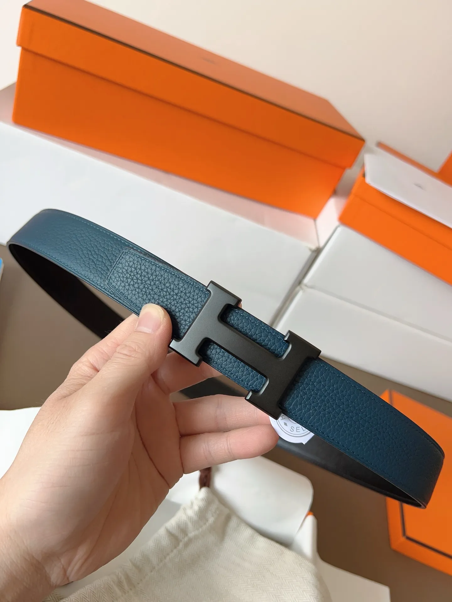 💰480💰Full set of packaging💰💍Purchase level Hermes "HERMES" new craftsmanship, original wiring 3.2cm, colors are black, earthy yellow, tin gray, coffee color, Prussian basket double-sided belt🇫🇷French original togo leather/A-grade steel buckle The quality is beyond doubt, there is no better, only the best,