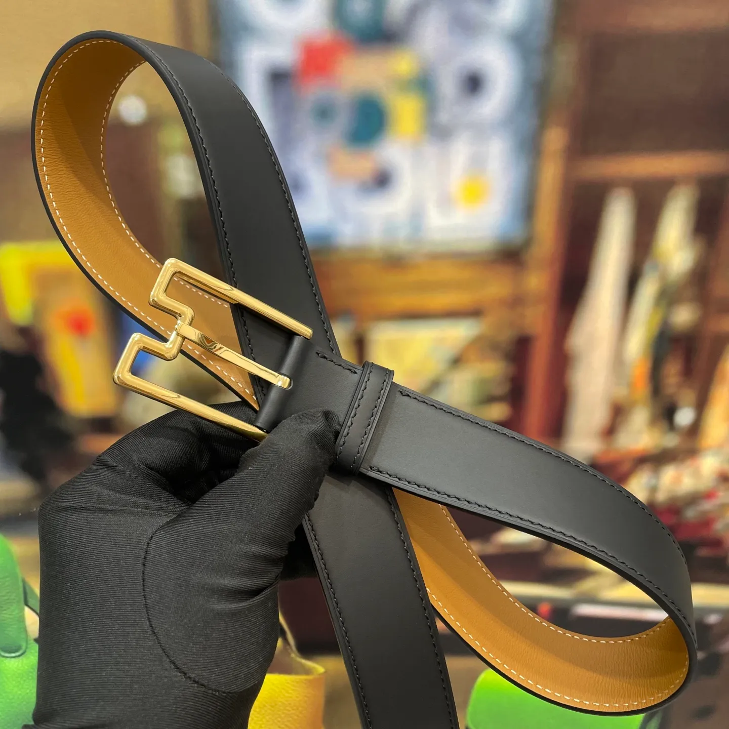 💰520💰Full set of packaging💰 💍Purchase level Hermes⚡️🌹The cabinet sister recommends sharing H Width 35mm Premium double-sided original leather with boutique buckle, boutique high quality⚡️🌹Seiko production, detailed pictures, gold medal sales cabinet sister real-life shooting, high-end luxury