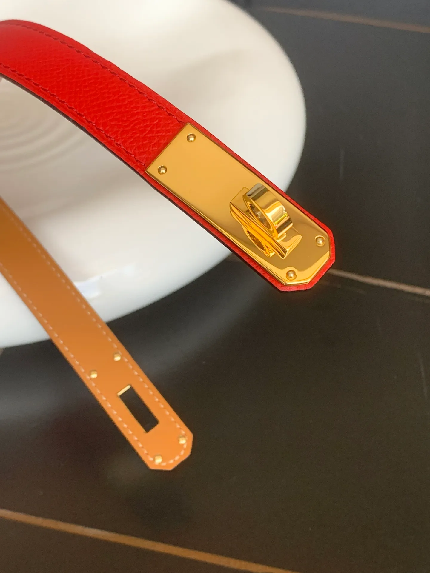 💰498💰Full package💰 💍Purchasing-grade Hermes⚡️🌹Kelly EPSOM imported calfskin⚡️🌹Width 1.8Cm! Discount gold, silver and rose gold in 3⃣️ colors! Adjustable length, one size fits all! summer boutique