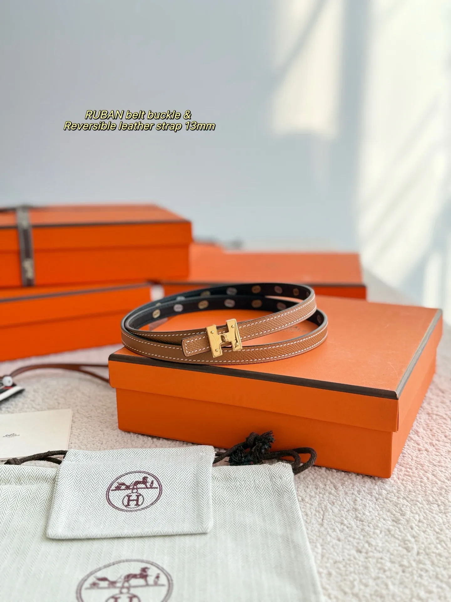 💰440💰Full package💰 💍Purchase level Hermès⚡️🌹RUBAN boutique hardware with imported Epsom leather, width 1.3cm Hermes women's belt is highly praised for its exquisite craftsmanship, high-quality materials and classic design. It is the top choice for women's belts. It is simple and elegant. The product has a delicate feel. It is not only a practical accessory, but also adds highlights to the overall look.