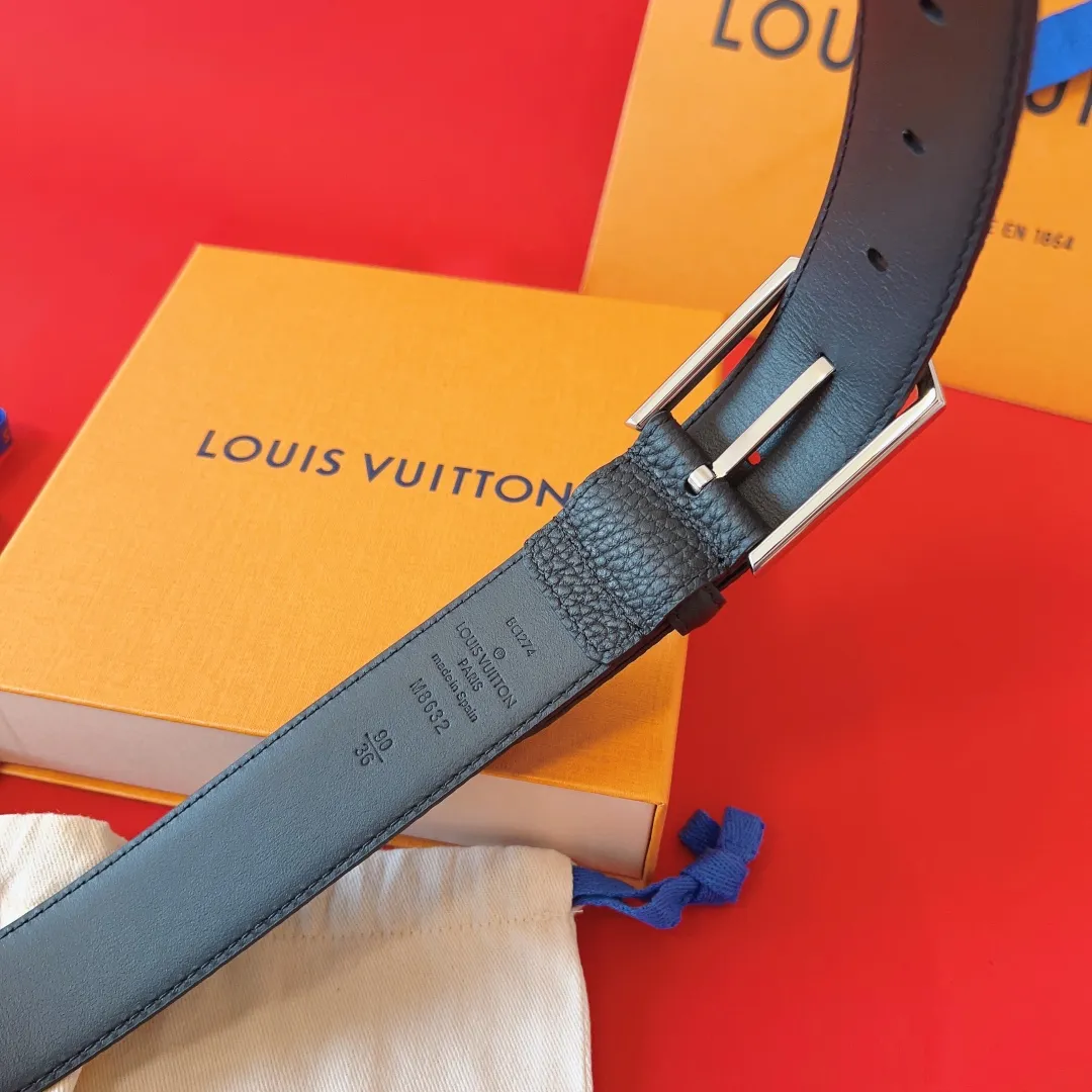 💰520💰Full package💰 💍Purchasing-grade LV launches new 3.5cm wide M8632, new style pin buckle.
