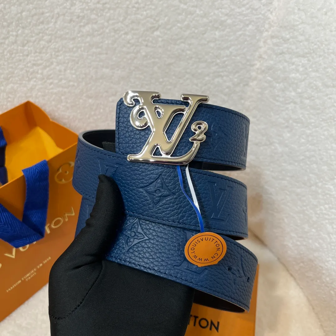 💰480💰Complete package💰 💍Purchase level, trendy men's wear, new belt LV NEW, width 4cm, the belt surface is made of imported Togo pebbles, embossed with floral patterns, pure black original calfskin bottom, feels great, matched with exquisite buckles of the same color as the belt, multi-color🉑choice