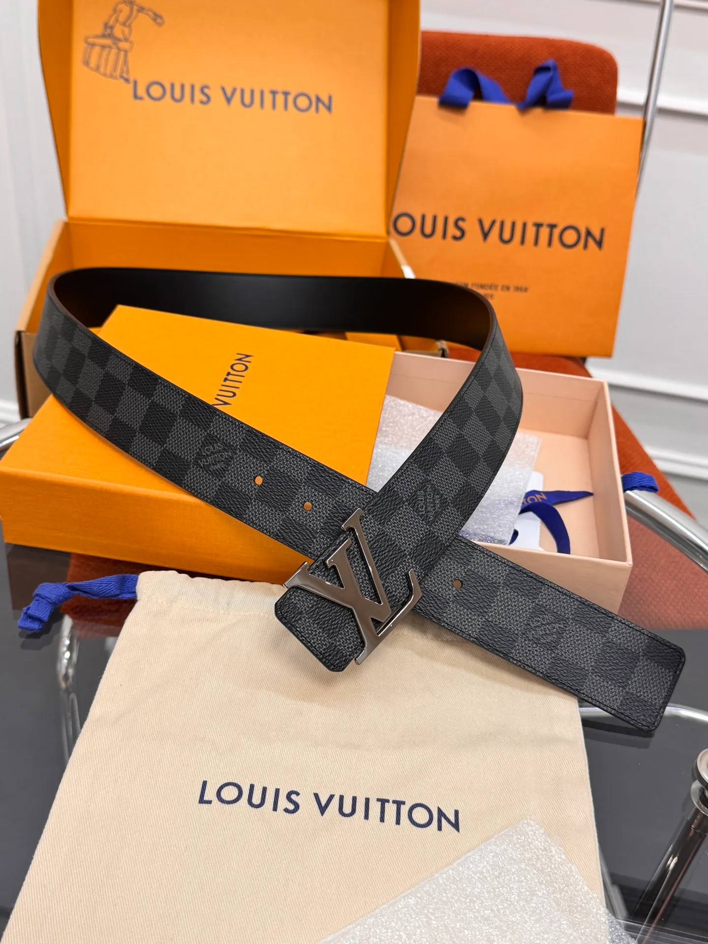 M0213, L4.0V $$Normal version, high-end version, etc. 💰840
