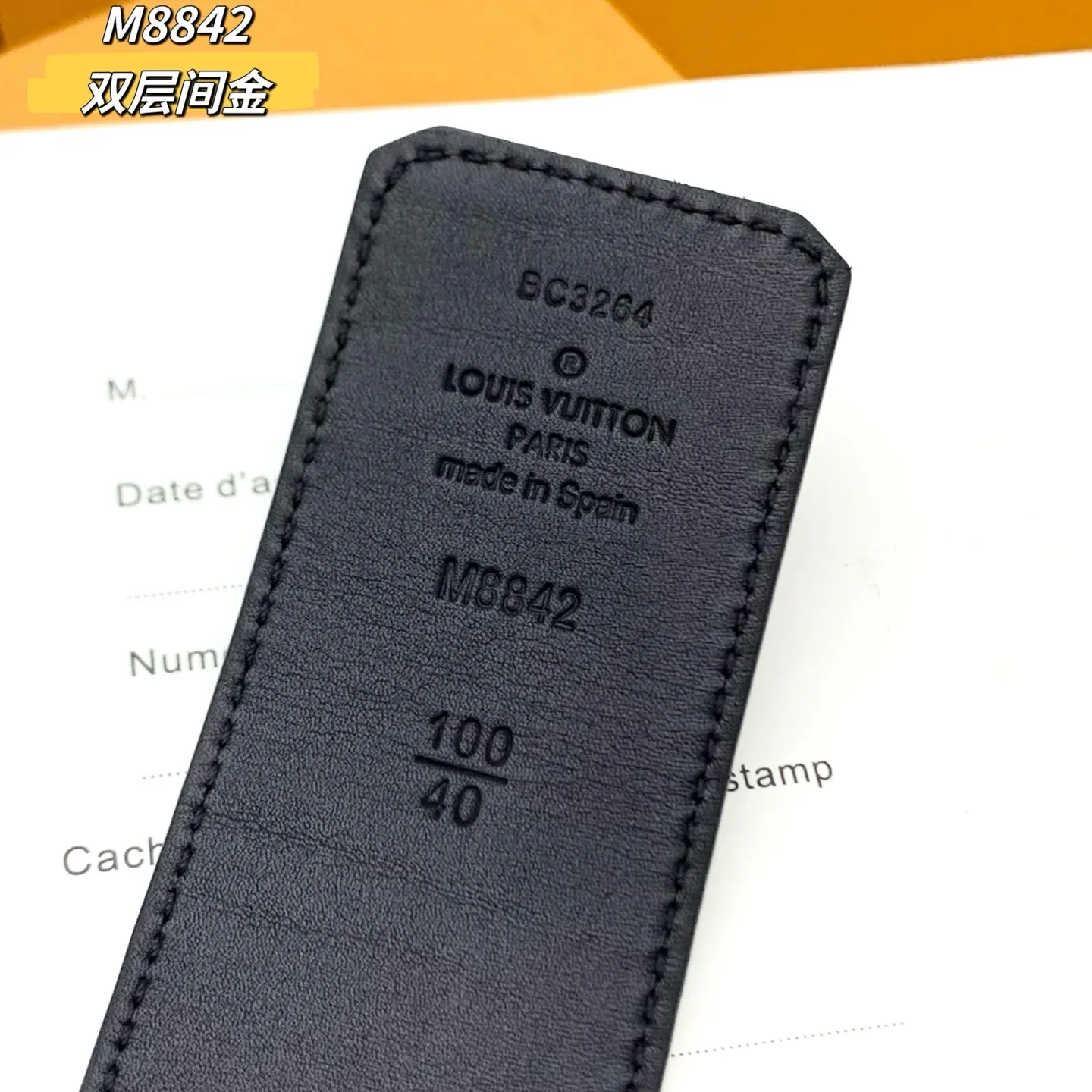 💰480💰Full package💰 💍Purchasing-grade M8842 LV Dimension double-sided waist is made of deep leather with Monogram pattern embossed on it. When flipped over, the delicate and smooth side will appear, revealing a calm charm in elegance. The eye-catching LV letter buckle is outlined in gradient tones, giving the classic design a trendy twist. Width 4.0cm