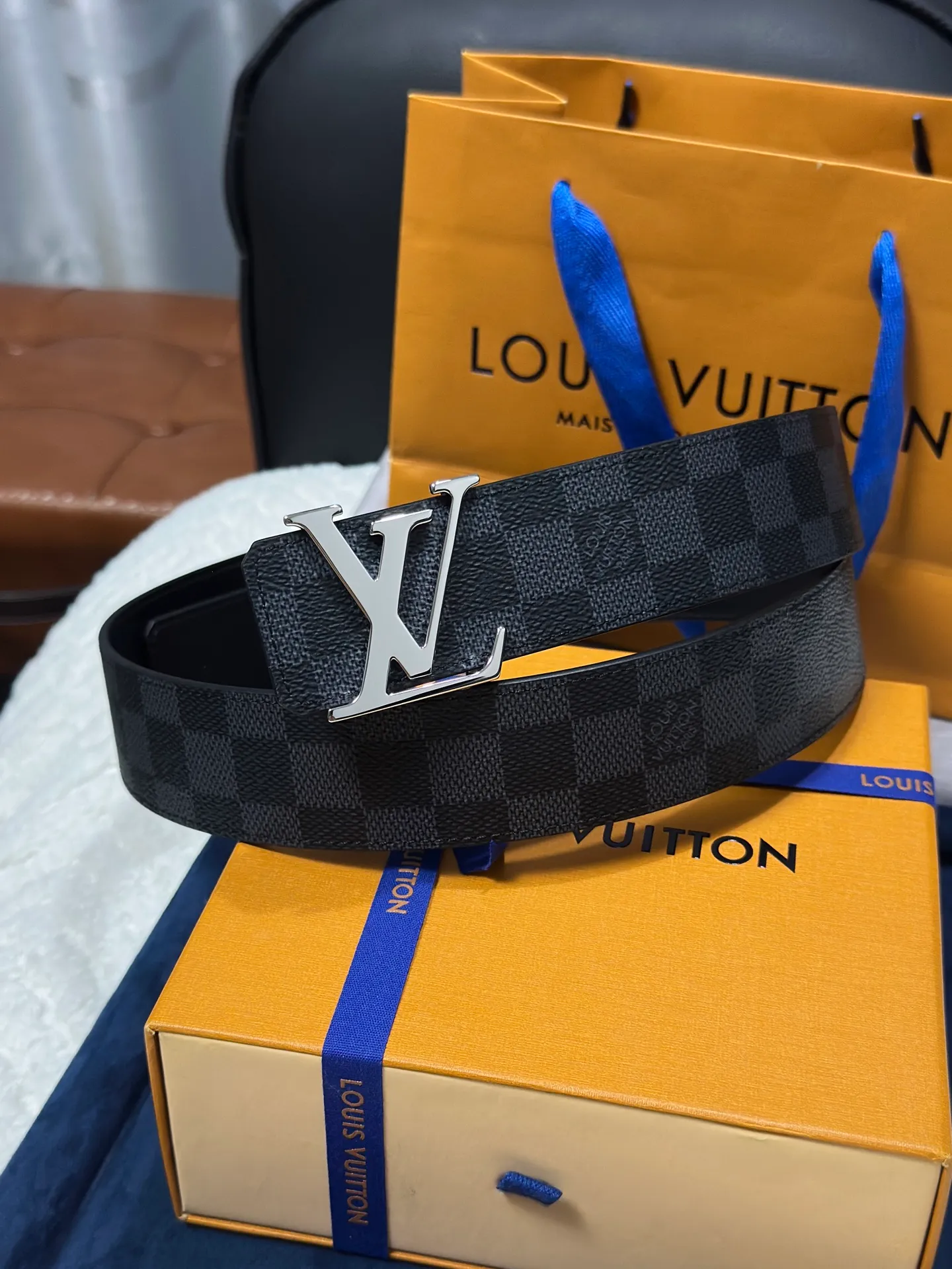 💰440💰Full set of packaging💰 💍purchase grade LV Louis Vuitton M0213 black and gray checkerboard width 4.0cm high-quality LV buckle