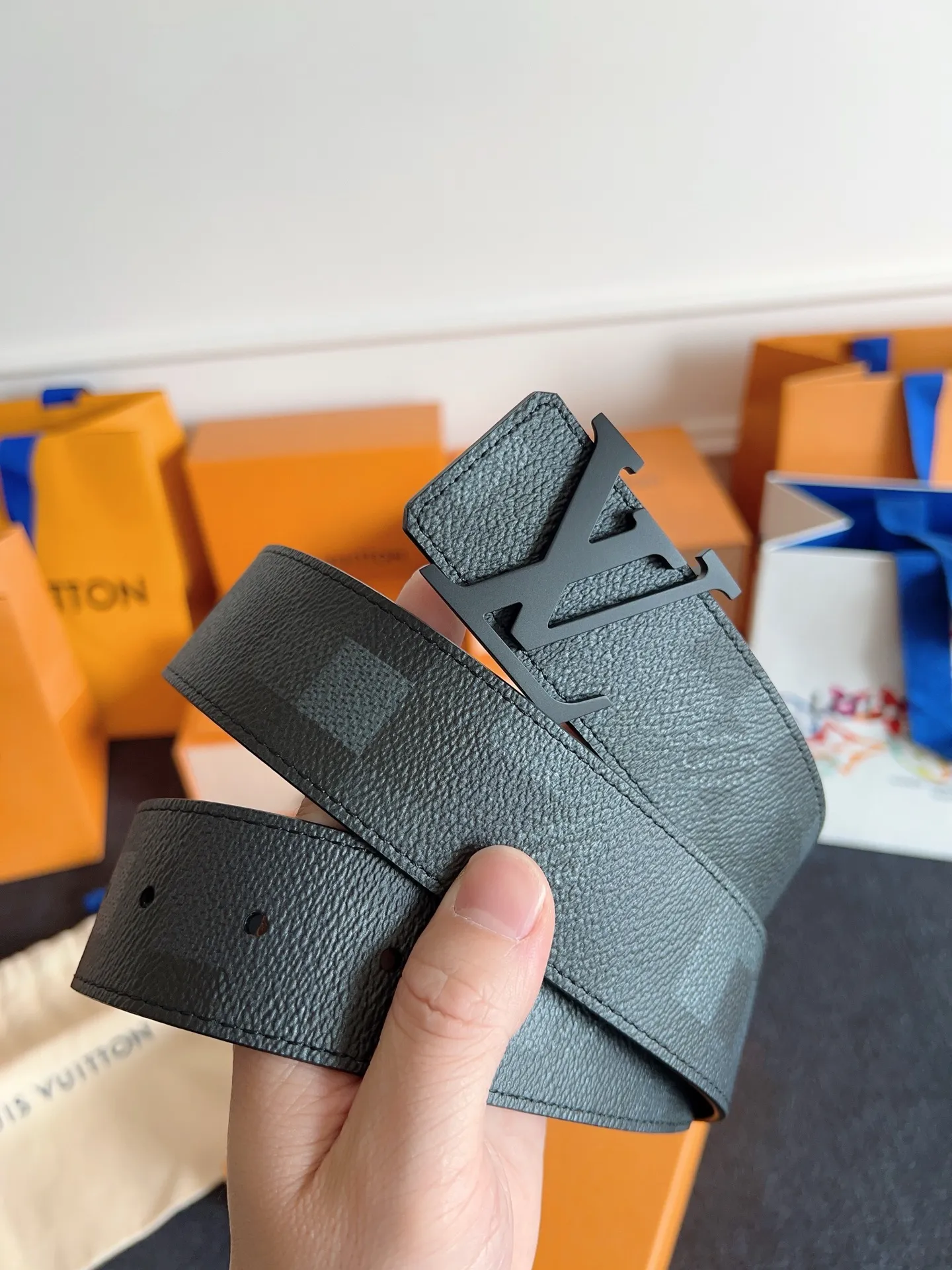 💰480💰Full package💰 💍Purchase level Lv new~🤩Lvjia France🇫🇷Original leather 🇮🇹Imported original calfskin bottom Size 4.0cm Premium hardware Imported furnace hardware