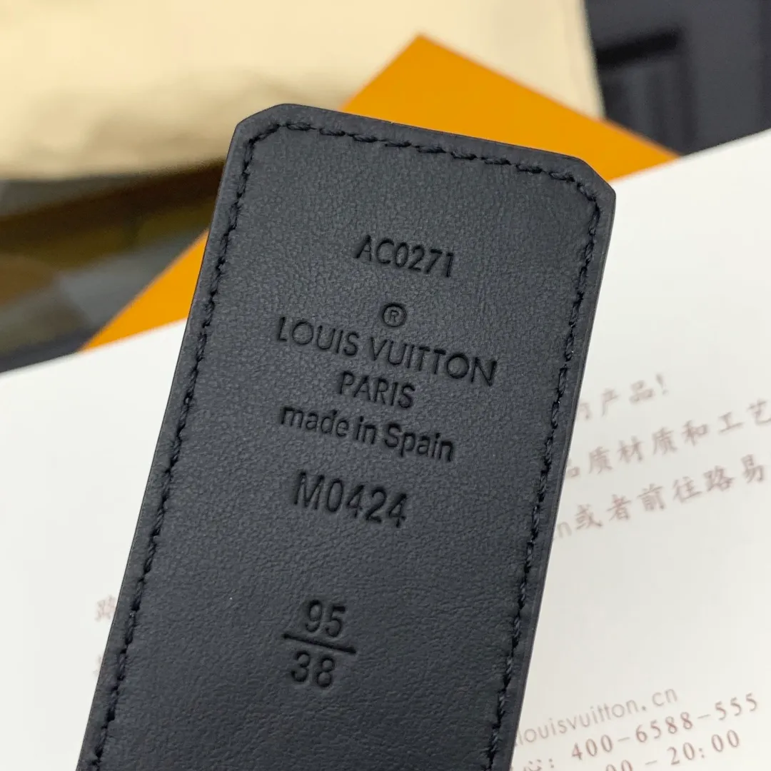 💰480💰Full package💰 💍Purchase level LV⚡️🌹New~🤩Lvjia France🇫🇷original leather embossed with Italian🇮🇹imported original calfskin bottom⚡️🌹size 4.0cm fine hardware imported furnace hardware