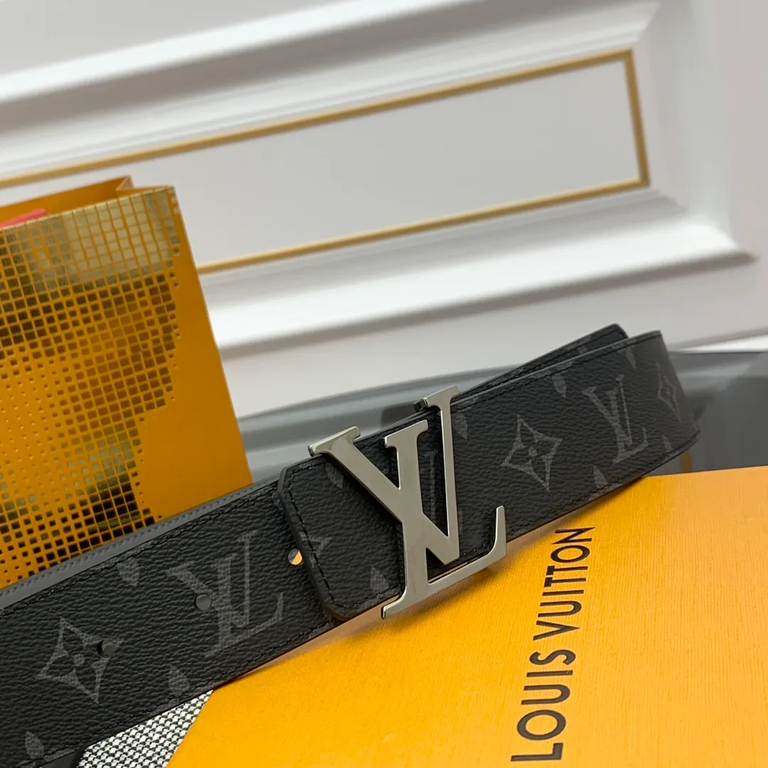 💰480💰Full package💰 💍Purchasing level Lv new~🤩Lvjia France🇫🇷Original special leather with original calfskin bottom Size 4.0cm Premium hardware Imported furnace hardware