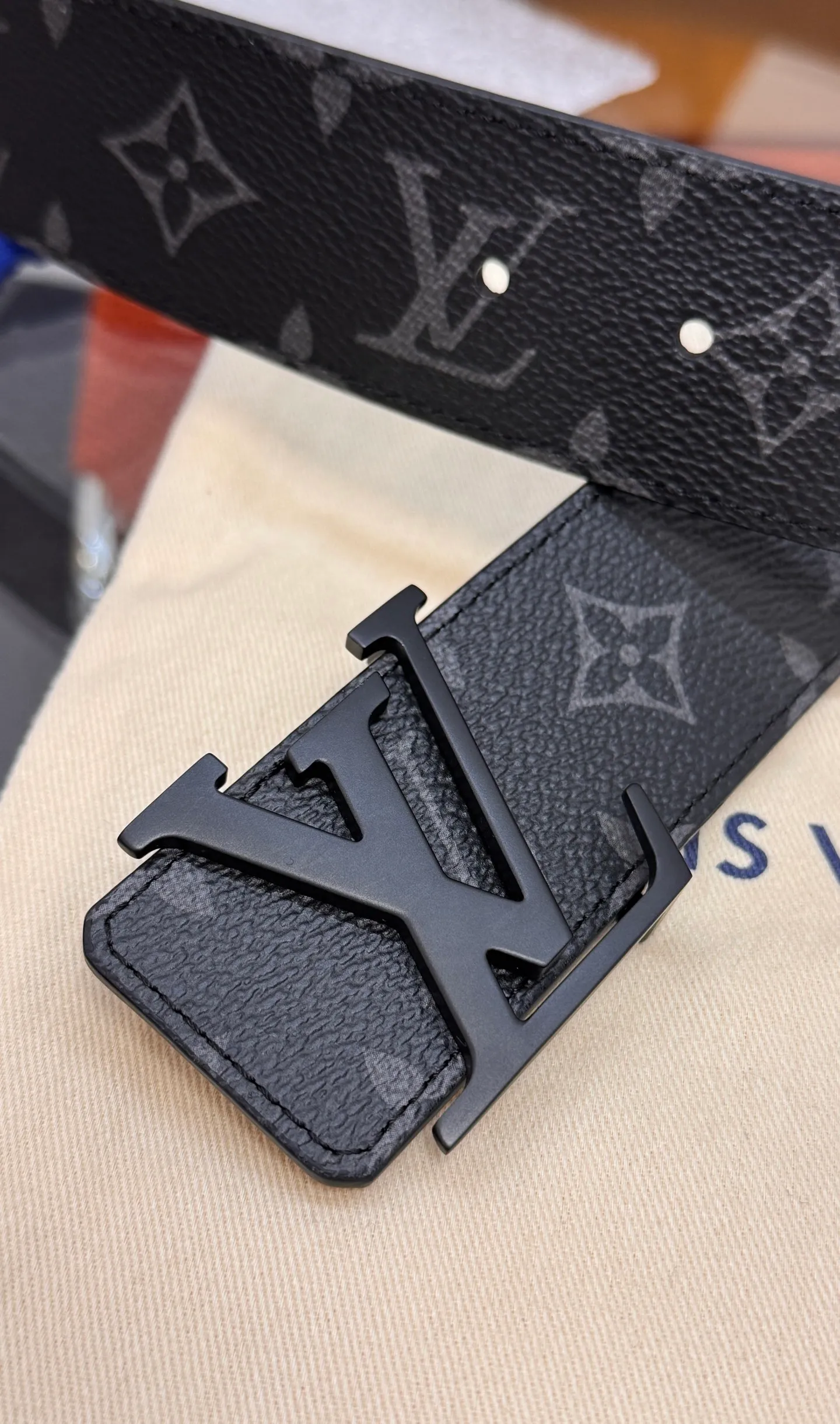 M0449, L4.0V $$Normal version, high-end version, etc. 💰840