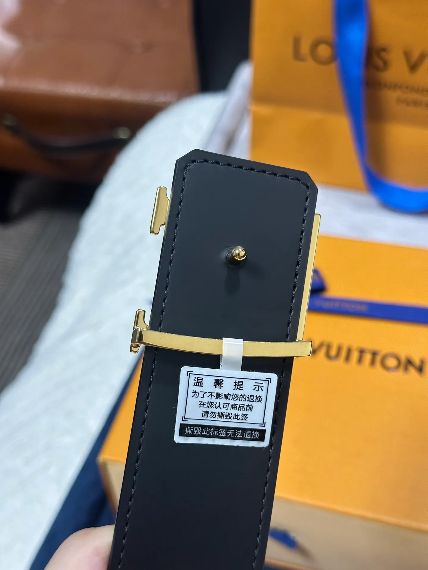 💰440💰Full set of packaging💰 💍Purchase grade LV Louis Vuitton M09043 Black Presbyopia Width 4.0cm Premium LV Buckle