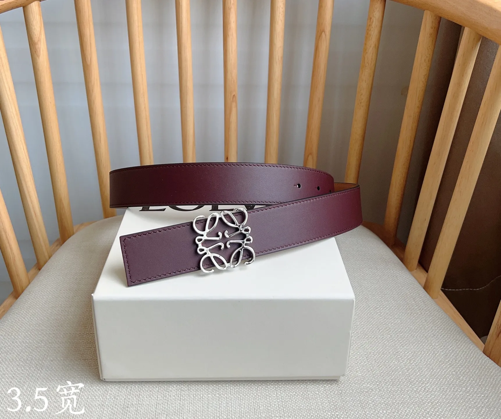 💰460💰Full package💰 💍Purchasing-grade LOEWE⚡️🌹The latest belt of the same style at the counter⚡️🌹Smooth cow leather double-sided belt equipped with Anagram pin buckle five-hole adjustment Excellent craftsmanship Personalized shape Exquisite material⚡️🌹Width: 3.5cm